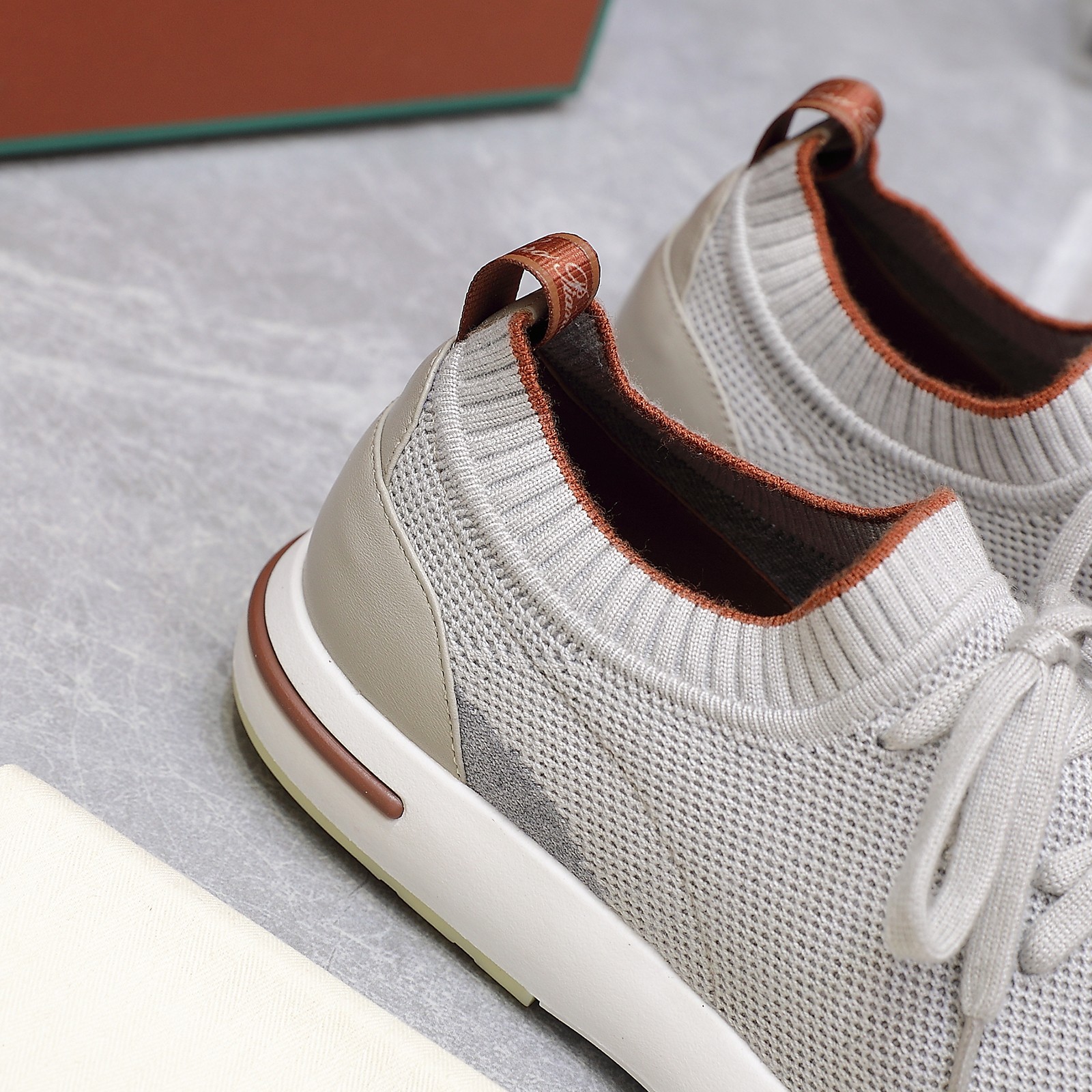 LP Lady Flexy Walker Wooly Sneakers: Stylish, Comfortable, and Unique Craftsmanship - 图片 6