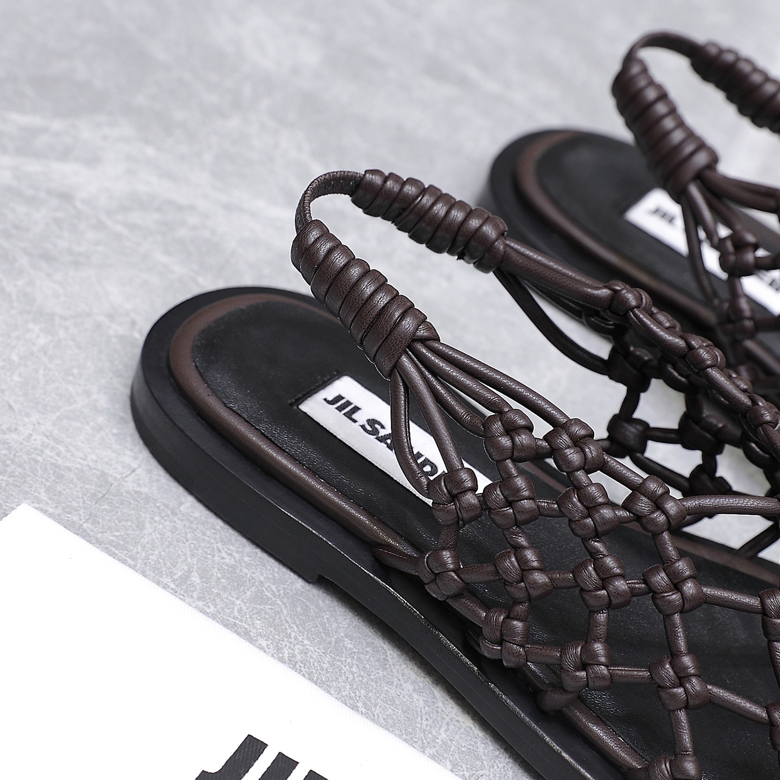 Jill Sander 2025 Spring-Summer Sandals: Stylish, Vintage, Comfortable. - 图片 8