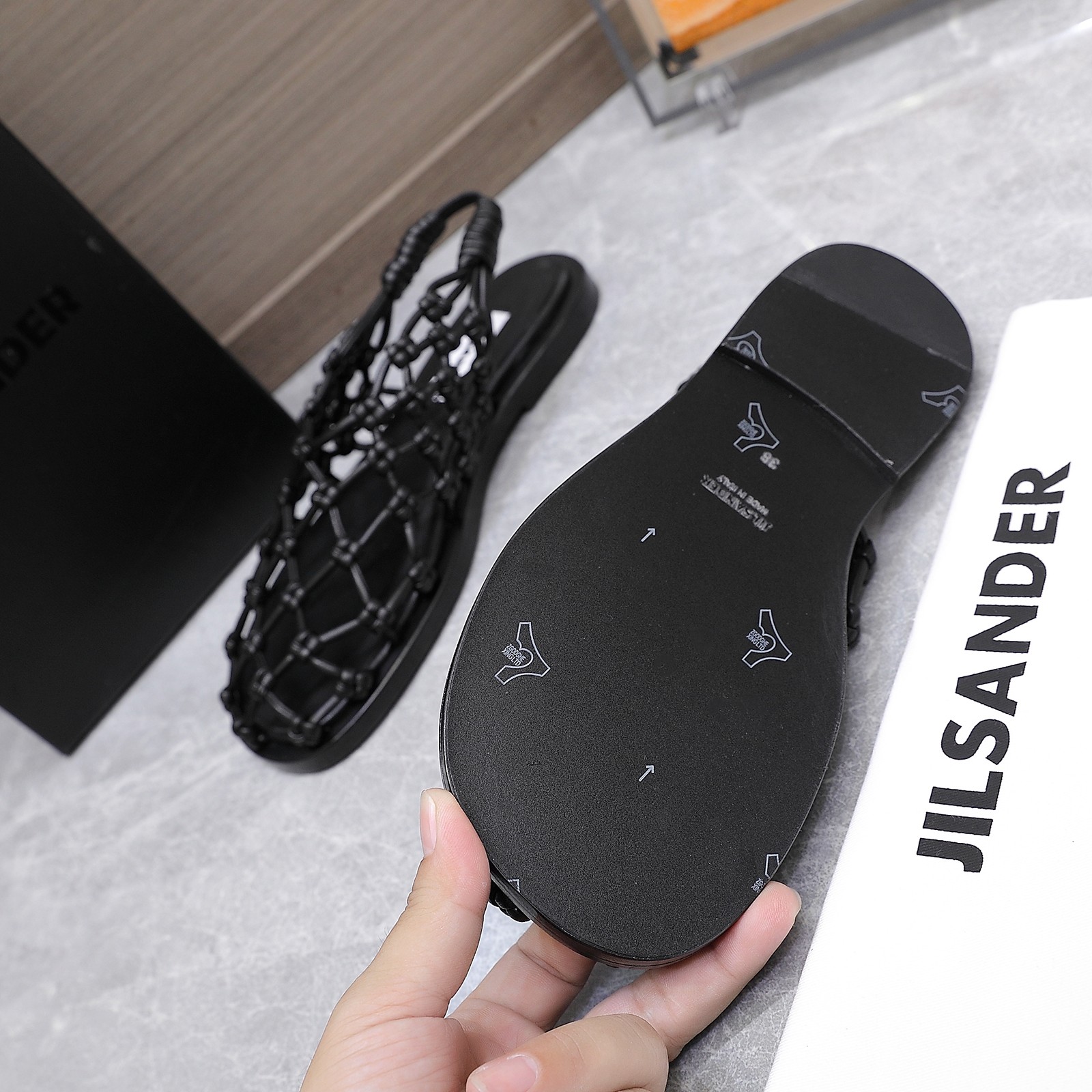 Jill Sander 2025 Spring/Summer Sandals: Stylish, Vintage, Comfortable, Italian-Made. - 图片 9