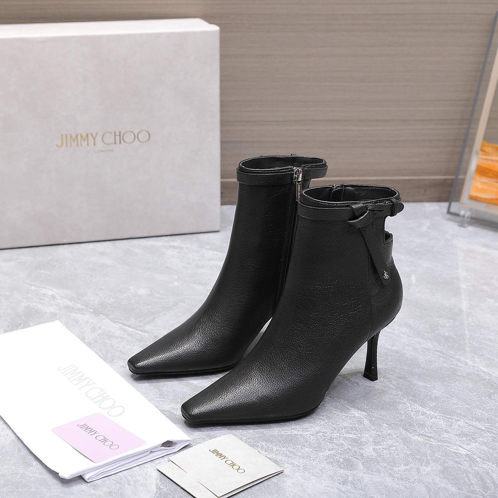 _dfi9sa9Vvgr9vr_vNWTN680ENykY5OcRGwJwwFA