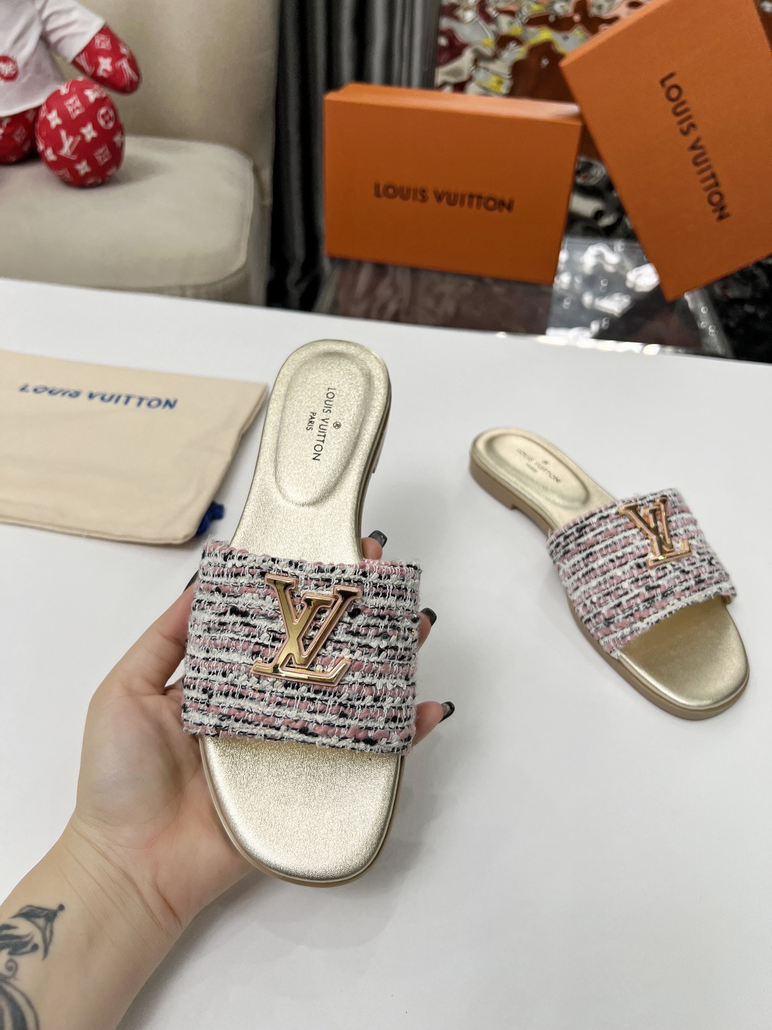 Louis Vuitton Slides