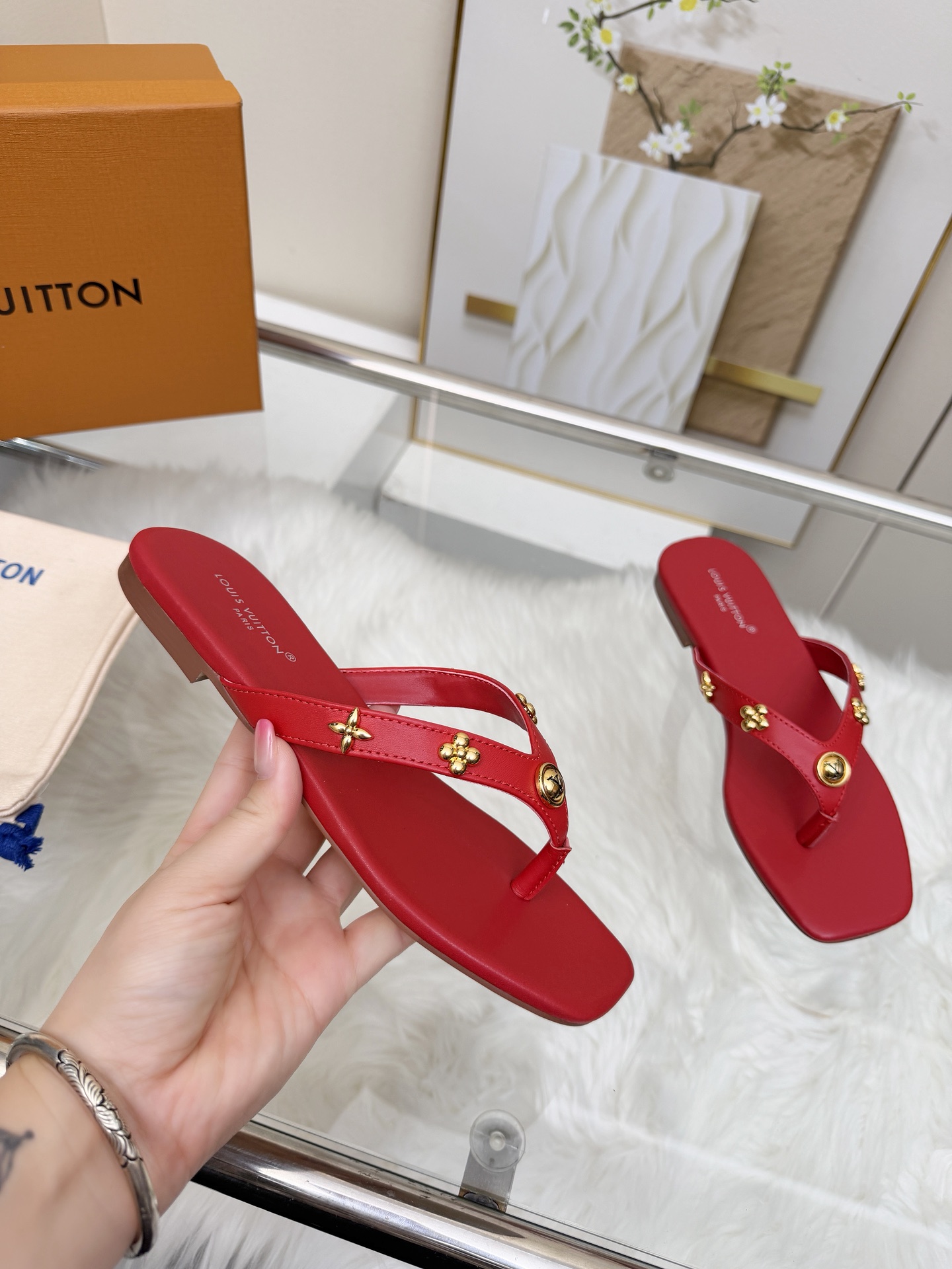 Louis Vuitton Women Shoes