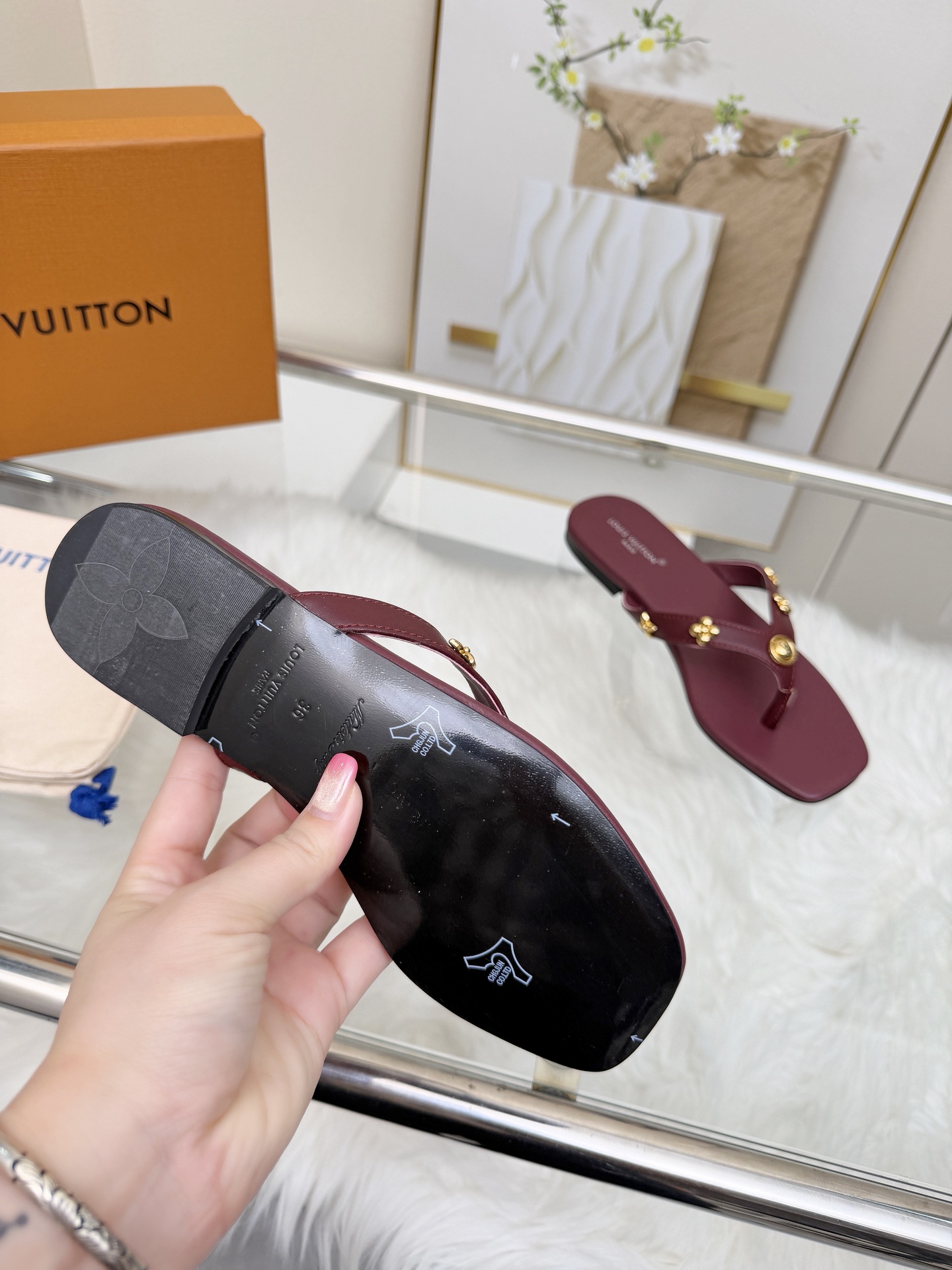 Louis Vuitton Women Shoes