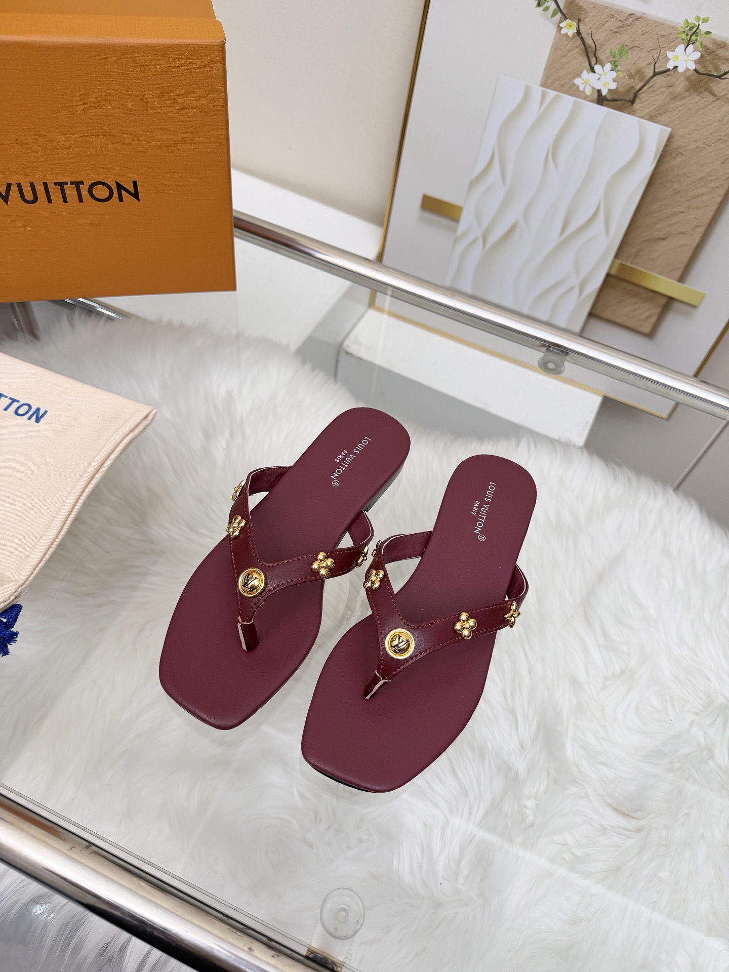 Louis Vuitton Women Shoes