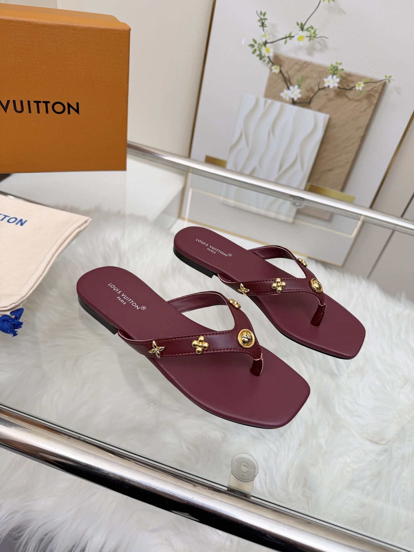 Louis Vuitton Women Shoes