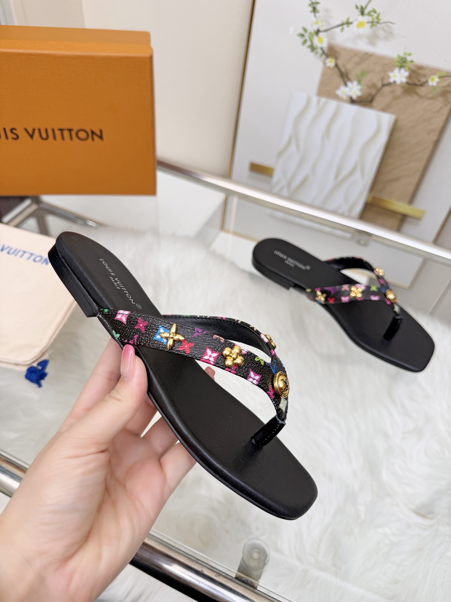 Louis Vuitton Women Shoes
