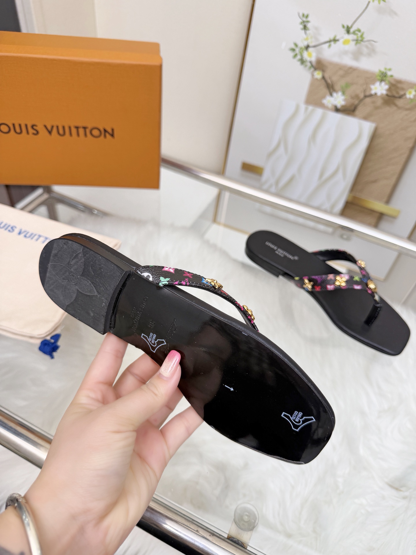 Louis Vuitton Women Shoes