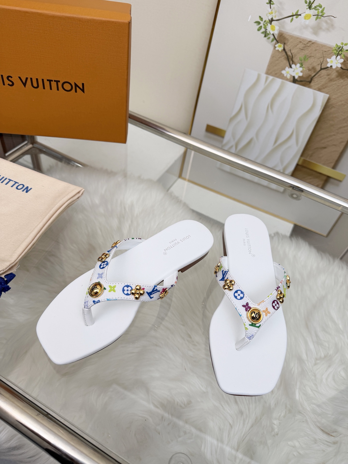 Louis Vuitton Women Shoes