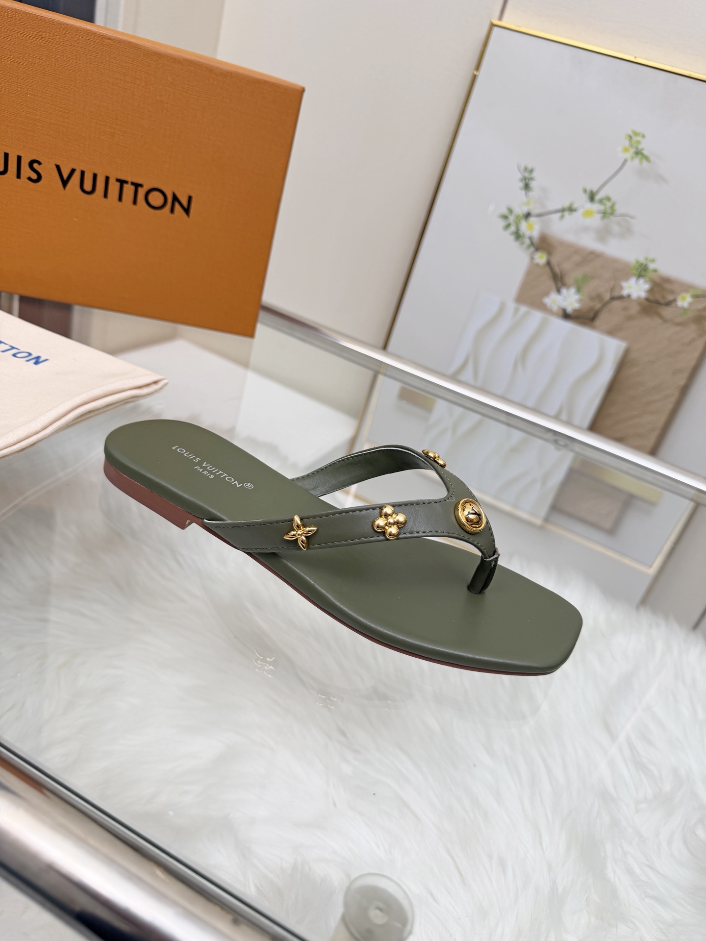 Louis Vuitton Women Shoes