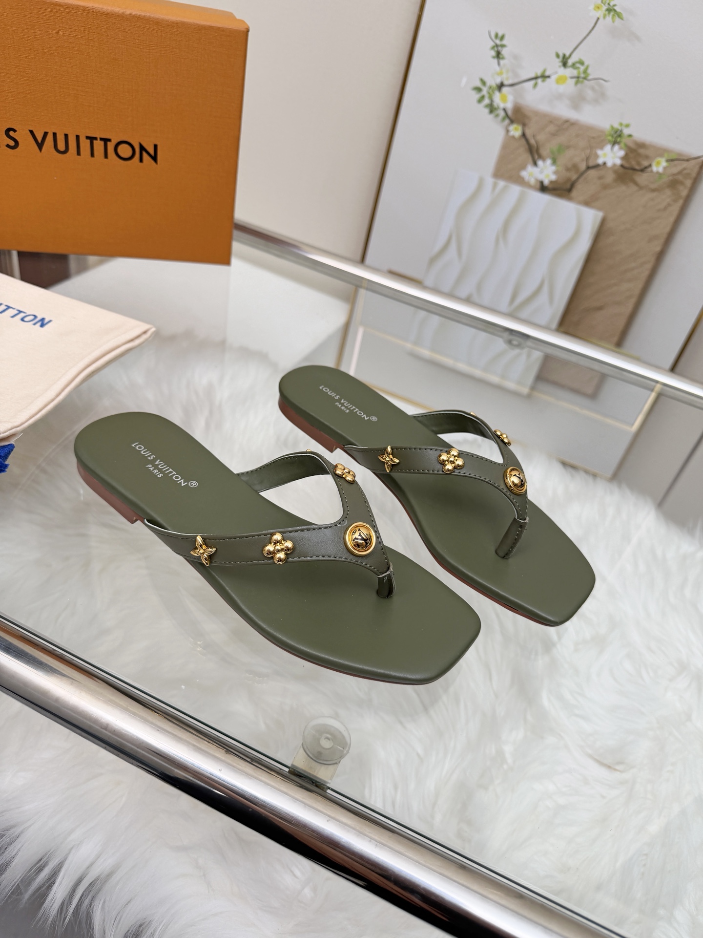 Louis Vuitton Women Shoes
