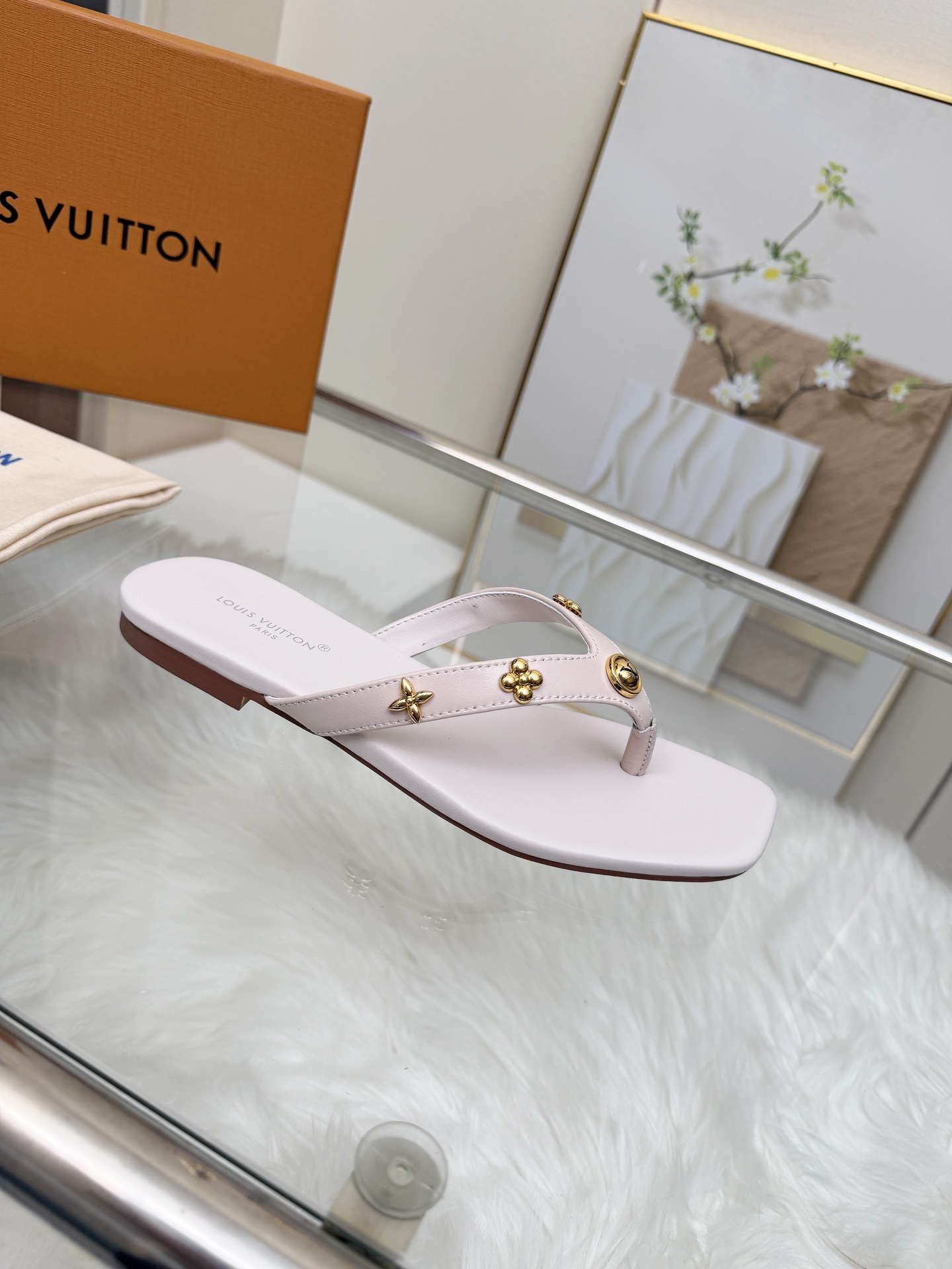 Louis Vuitton Women Shoes