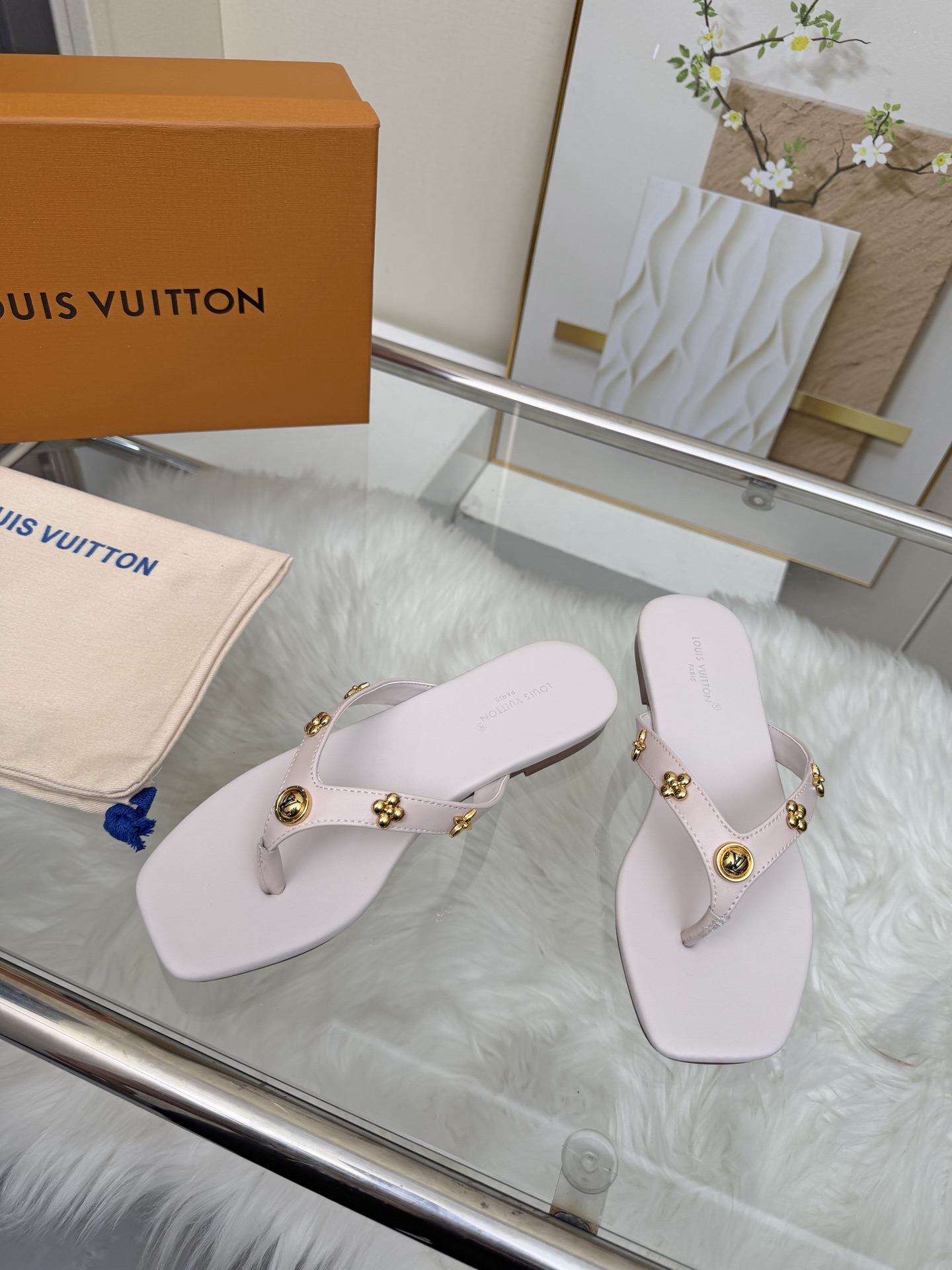 Louis Vuitton Women Shoes