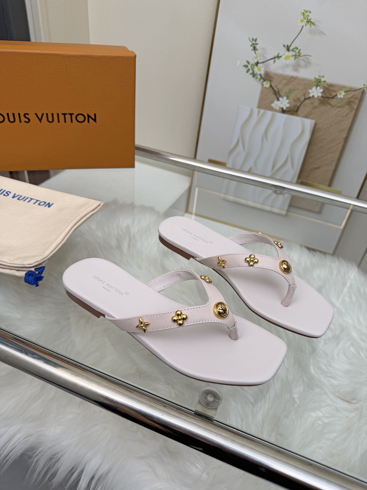 Louis Vuitton Women Shoes