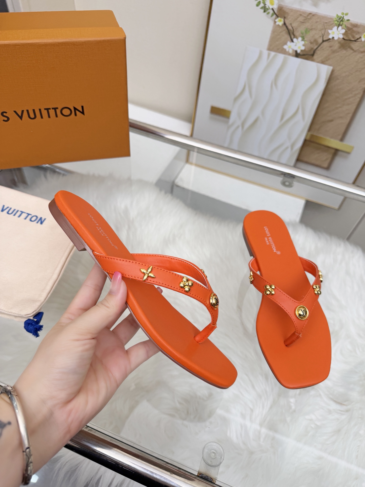 Louis Vuitton Women Shoes