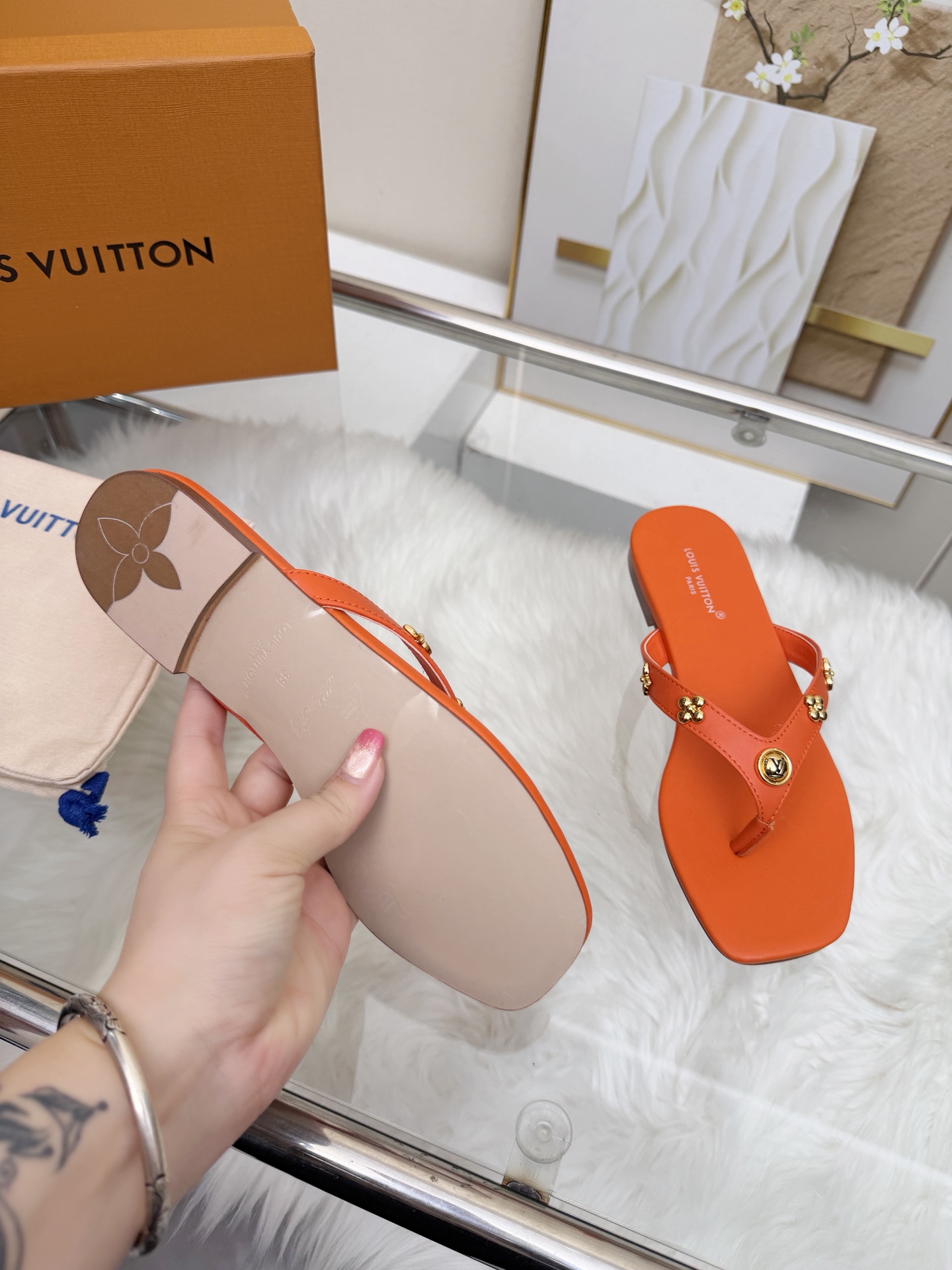 Louis Vuitton Women Shoes
