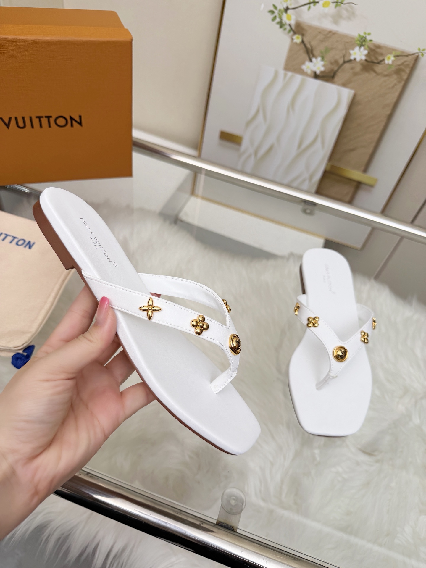 Louis Vuitton Women Shoes