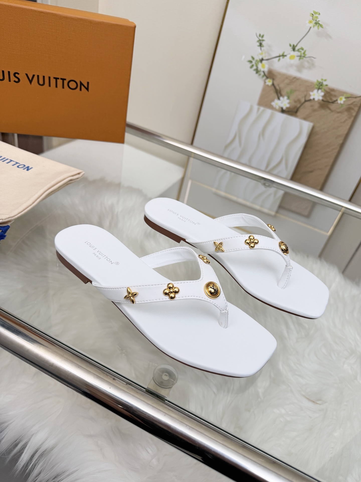 Louis Vuitton Women Shoes