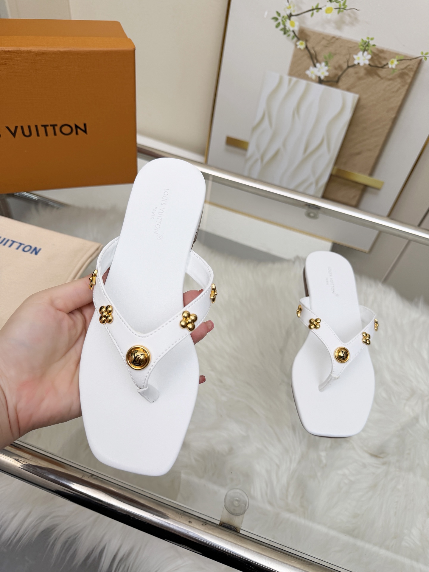 Louis Vuitton Women Shoes