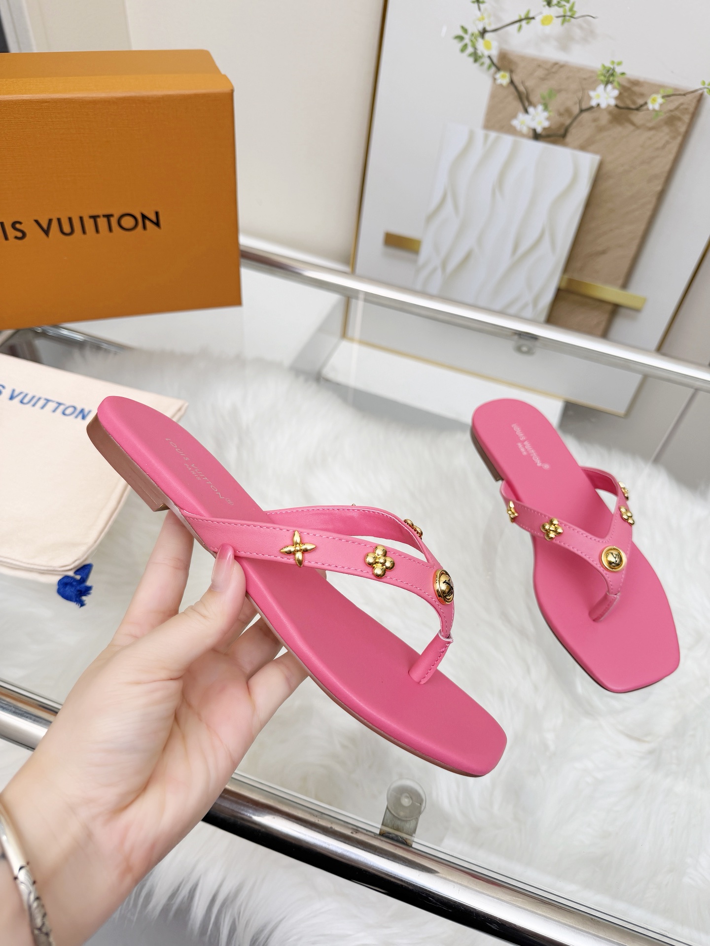 Louis Vuitton Women Shoes