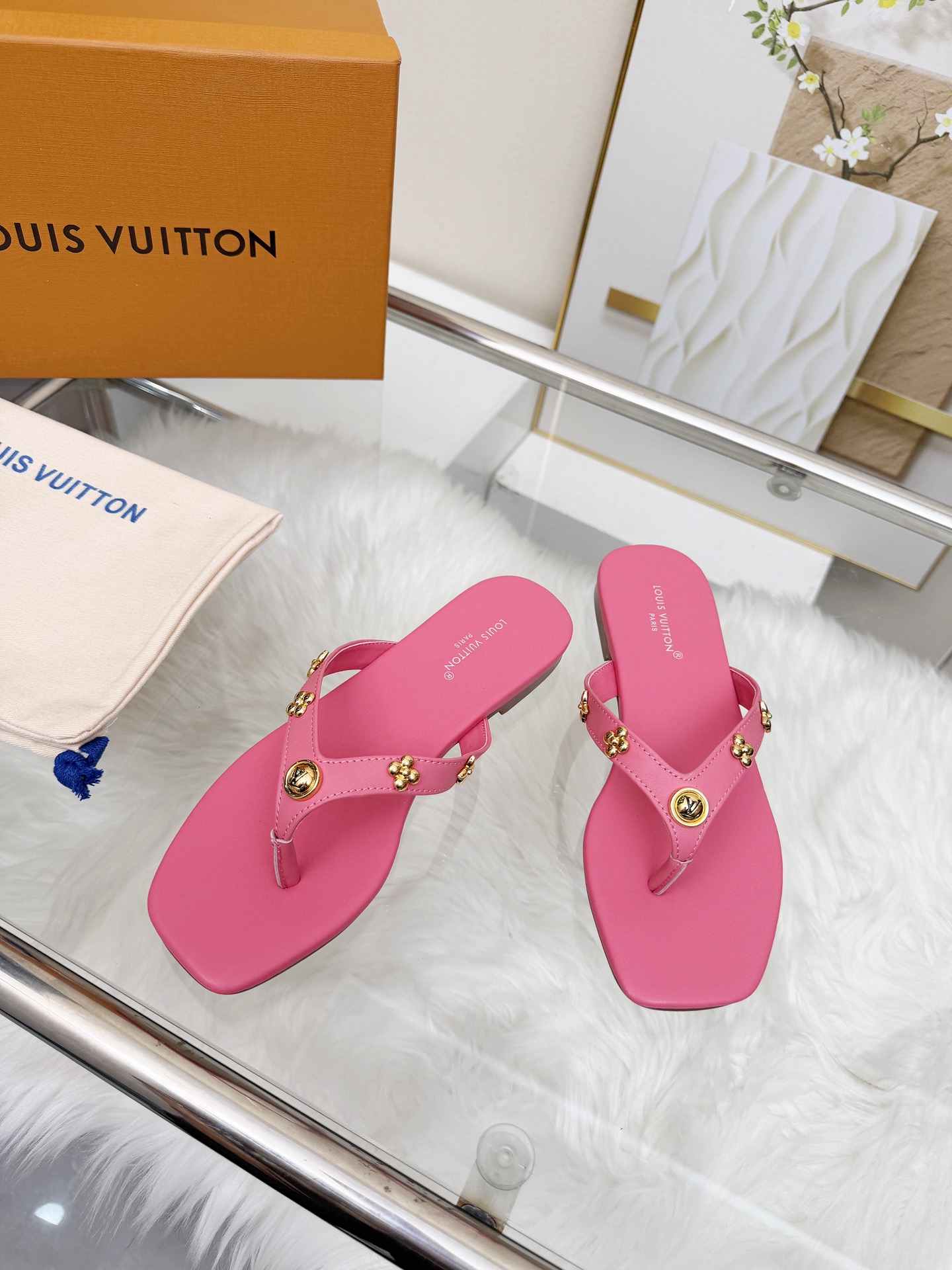 Louis Vuitton Women Shoes