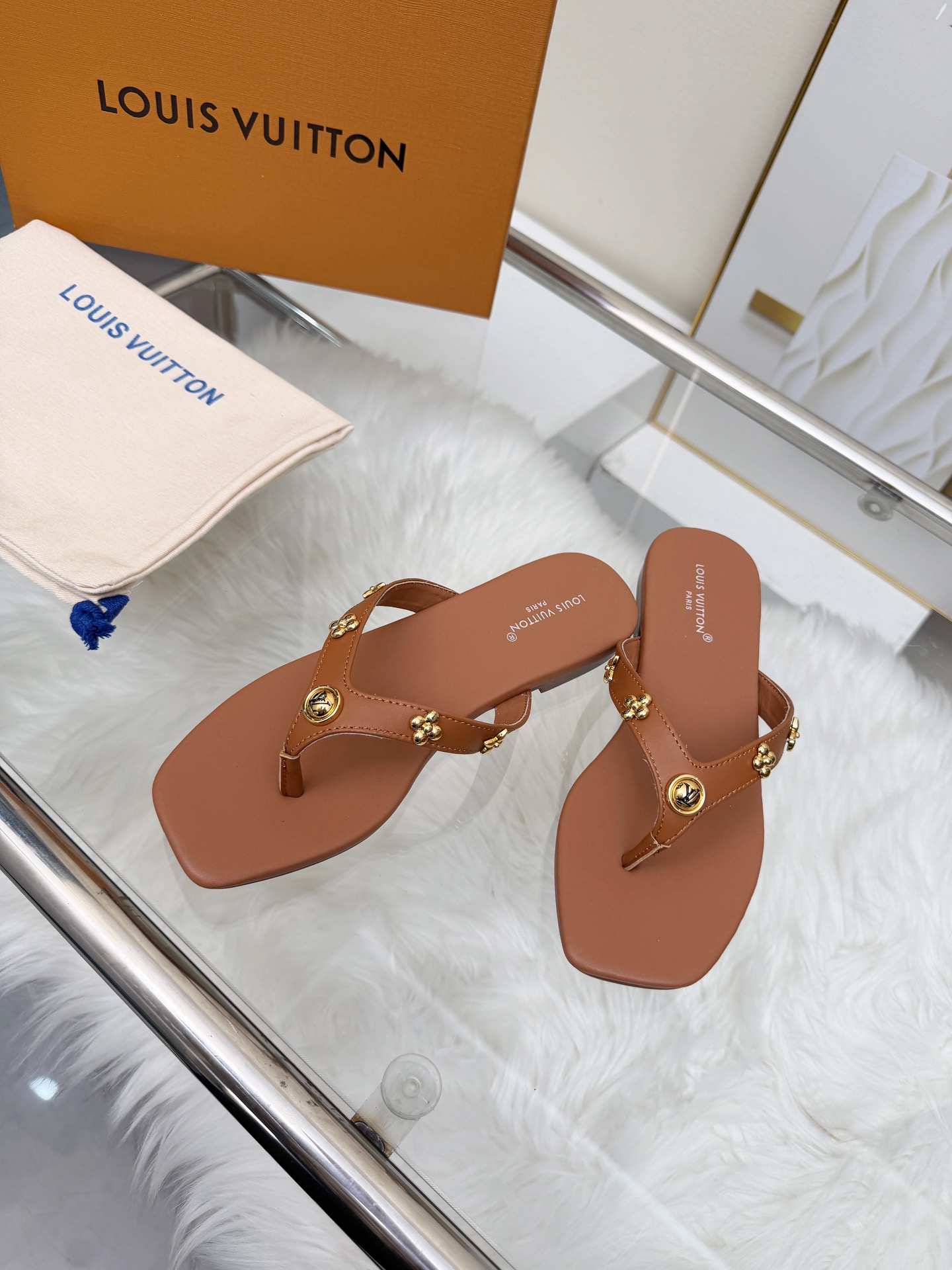 Louis Vuitton Women Shoes