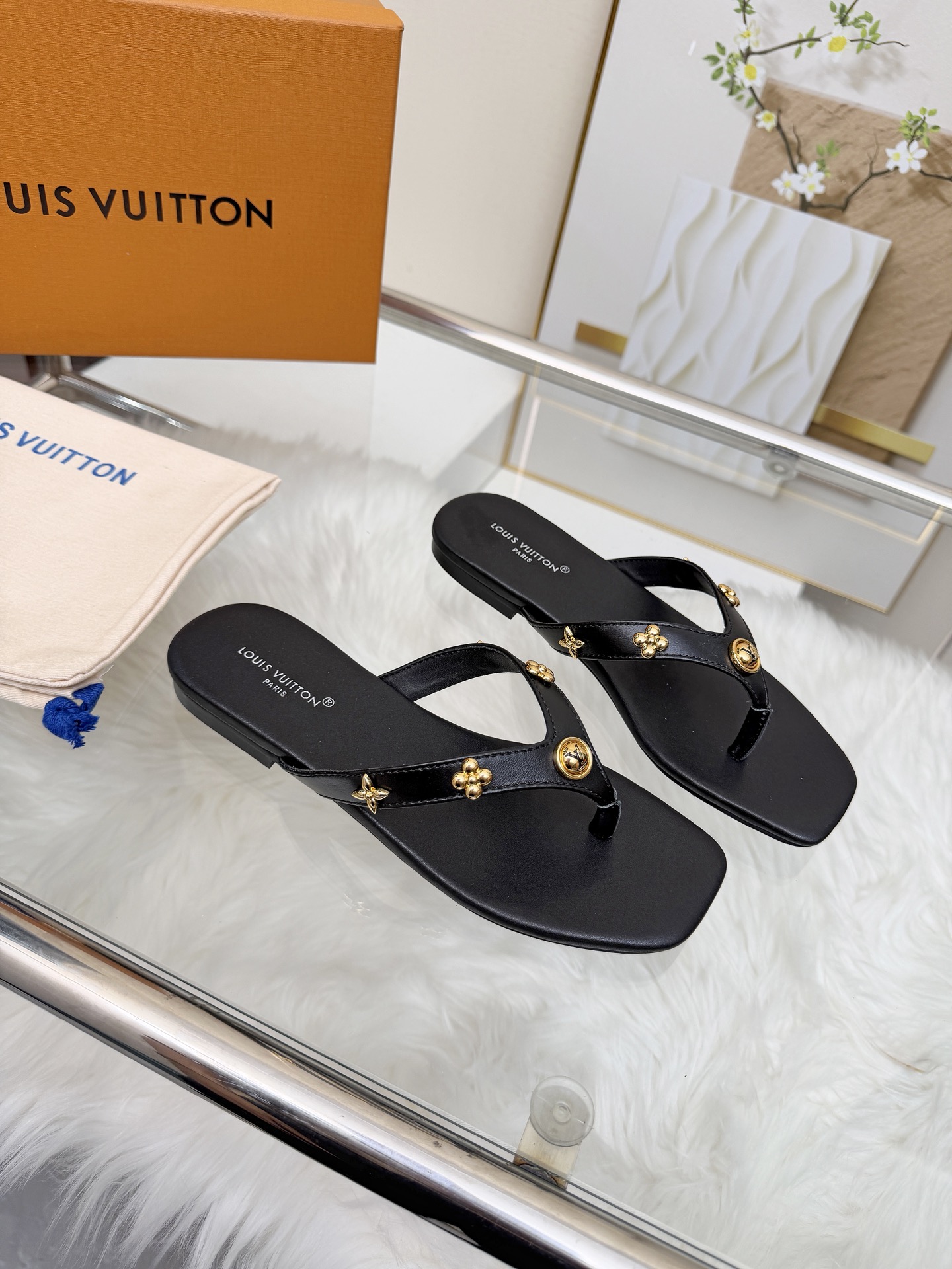 Louis Vuitton Women Shoes