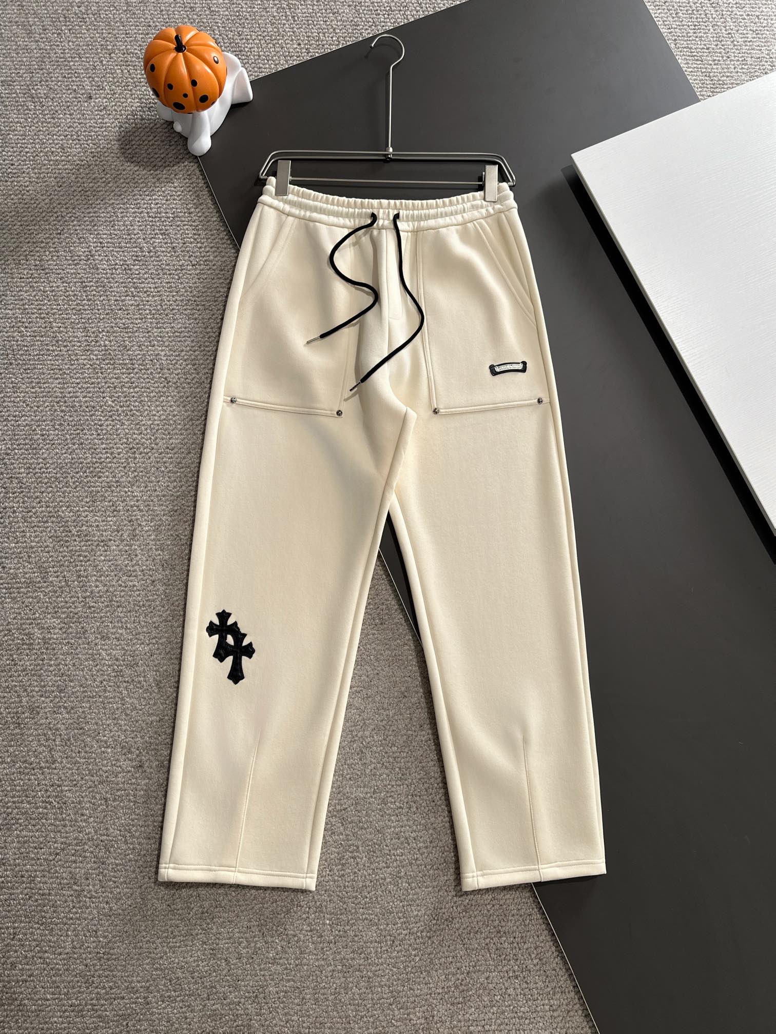 Chrome Hearts Ropa Pantalones Beige Blanco Peinado Algodón Colección de otoño Piernas anchas