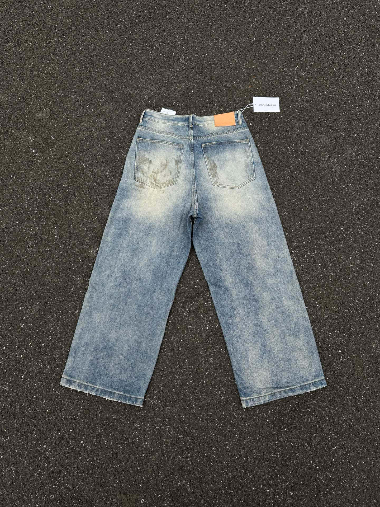Acne Studios Vaqueros Anchos Teñidos Desgastados Unisex - Estilo Clásico 20 i1743238158260 6643 0 18