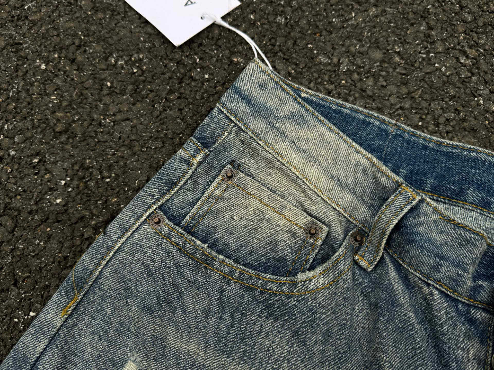 Acne Studios Vaqueros Anchos Teñidos Desgastados Unisex - Estilo Clásico 15 i1743238165584 8397 0 13