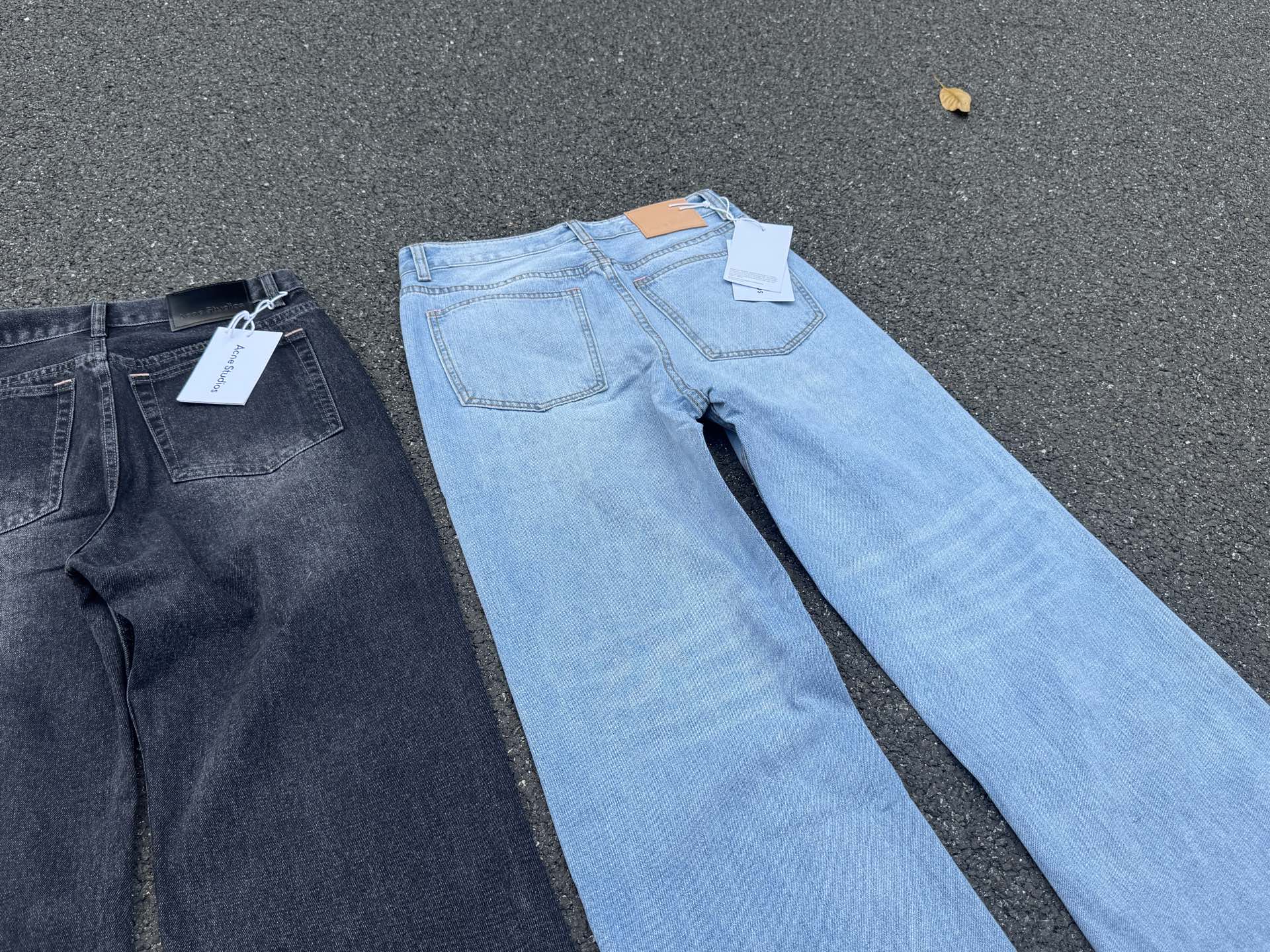 Acne Studios 2021M Jeans Acampanados Unisex de Pierna Ancha y Corte Recto 21 i1744725779427 9668 0 19