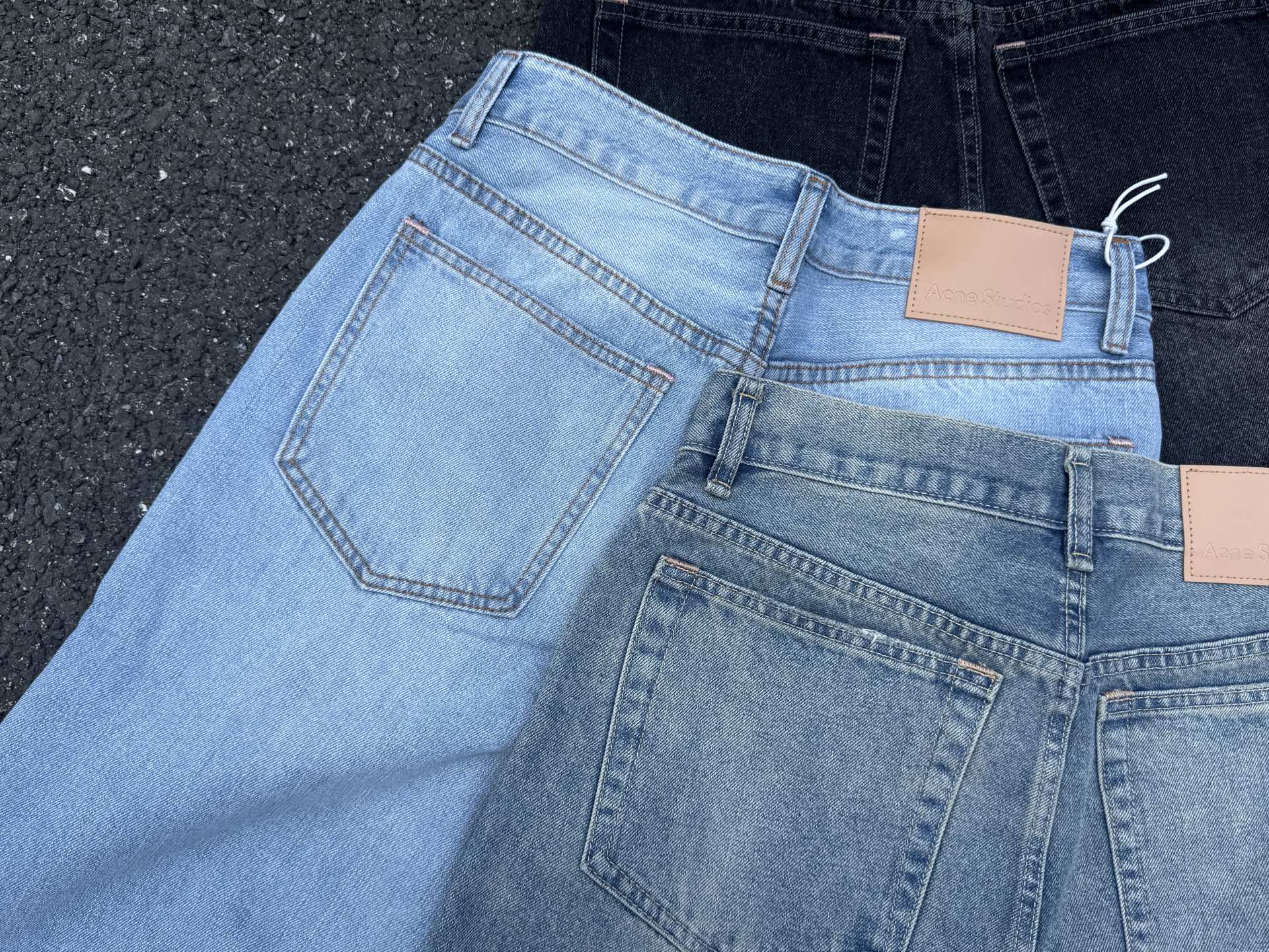 Acne Studios 2021M Jeans Acampanados Unisex de Pierna Ancha y Corte Recto 7 i1744725779484 4152 0 4