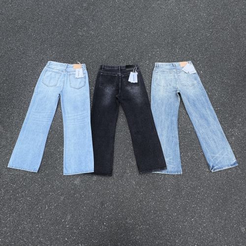 Acne Studios 2021M Jeans Acampanados Unisex de Pierna Ancha y Corte Recto 1 Acne Studios 2021M Jeans Acampanados Unisex de Pierna Ancha y Corte Recto