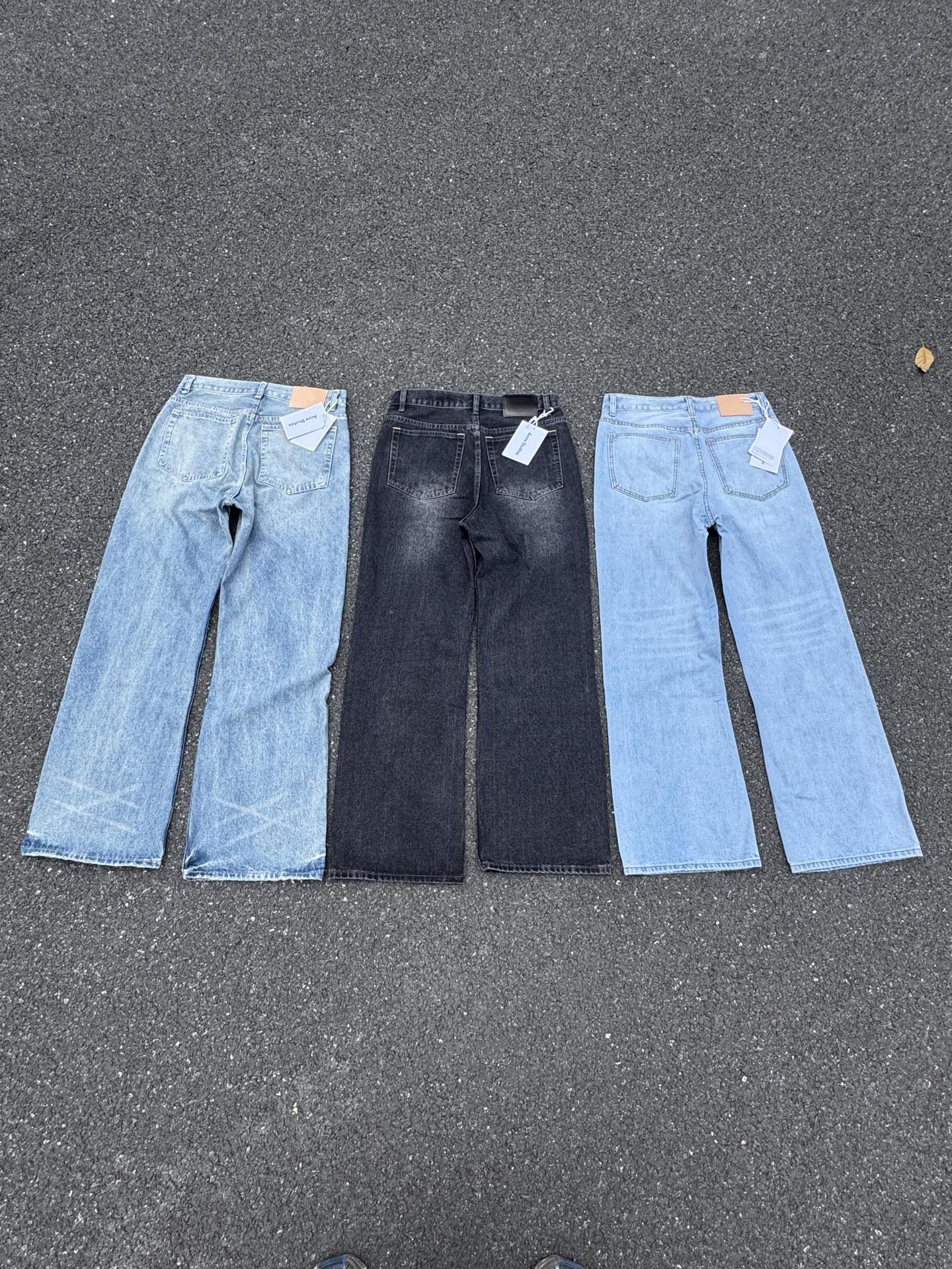 Acne Studios 2021M Jeans Acampanados Unisex de Pierna Ancha y Corte Recto 15 i1744725785940 8904 0 12