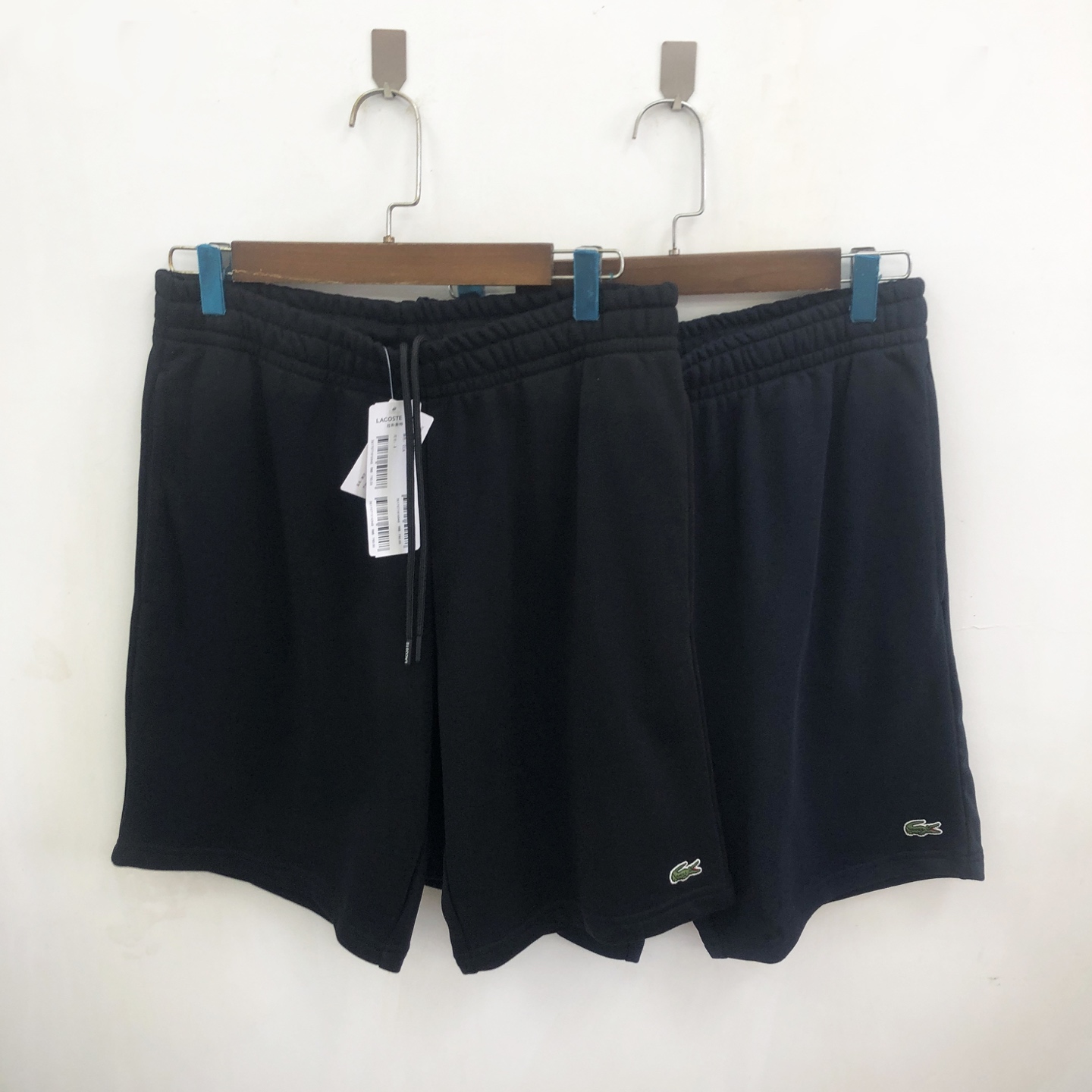 Lacoste Men's Classic Fit Pique Shorts - Versatile & Comfortable 3 i1747127214062 5495 0 1