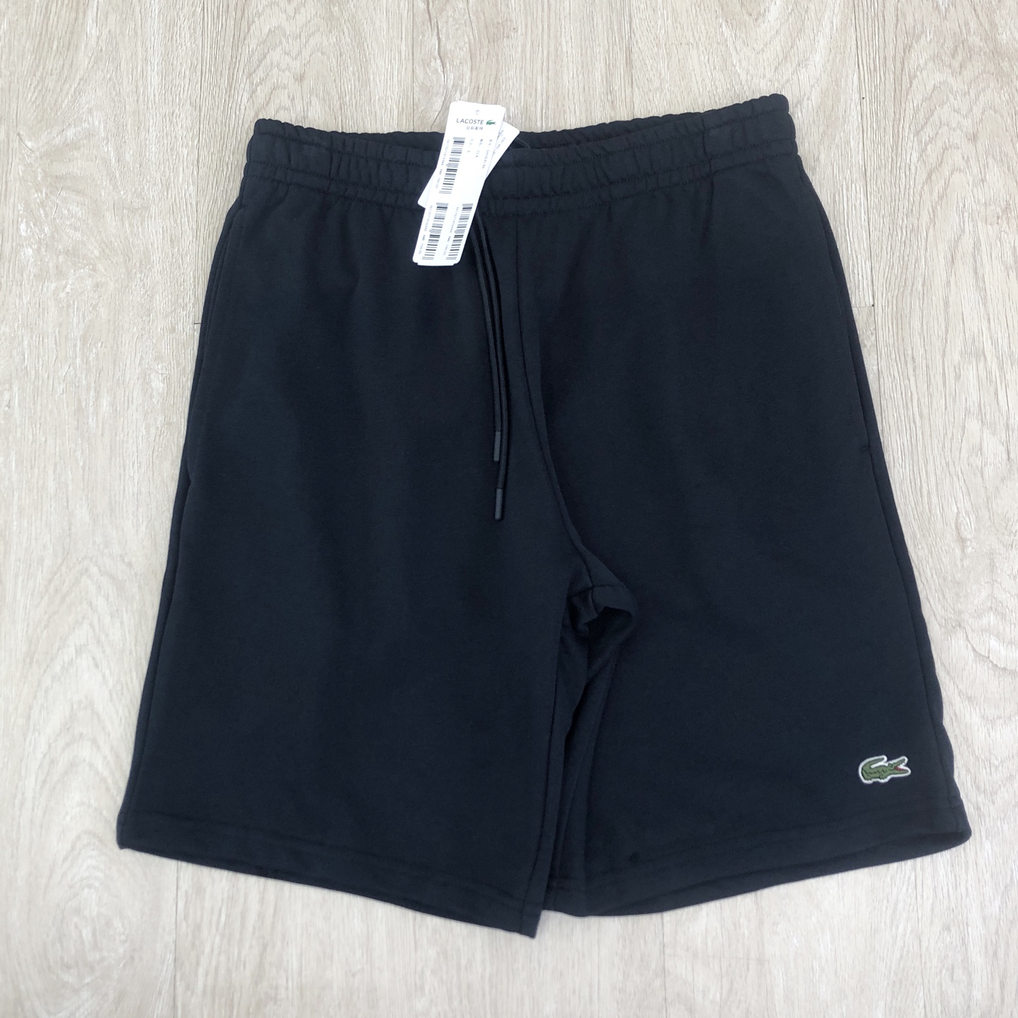 Lacoste Men's Classic Fit Pique Shorts - Versatile & Comfortable 2 i1747127215159 798 0 0