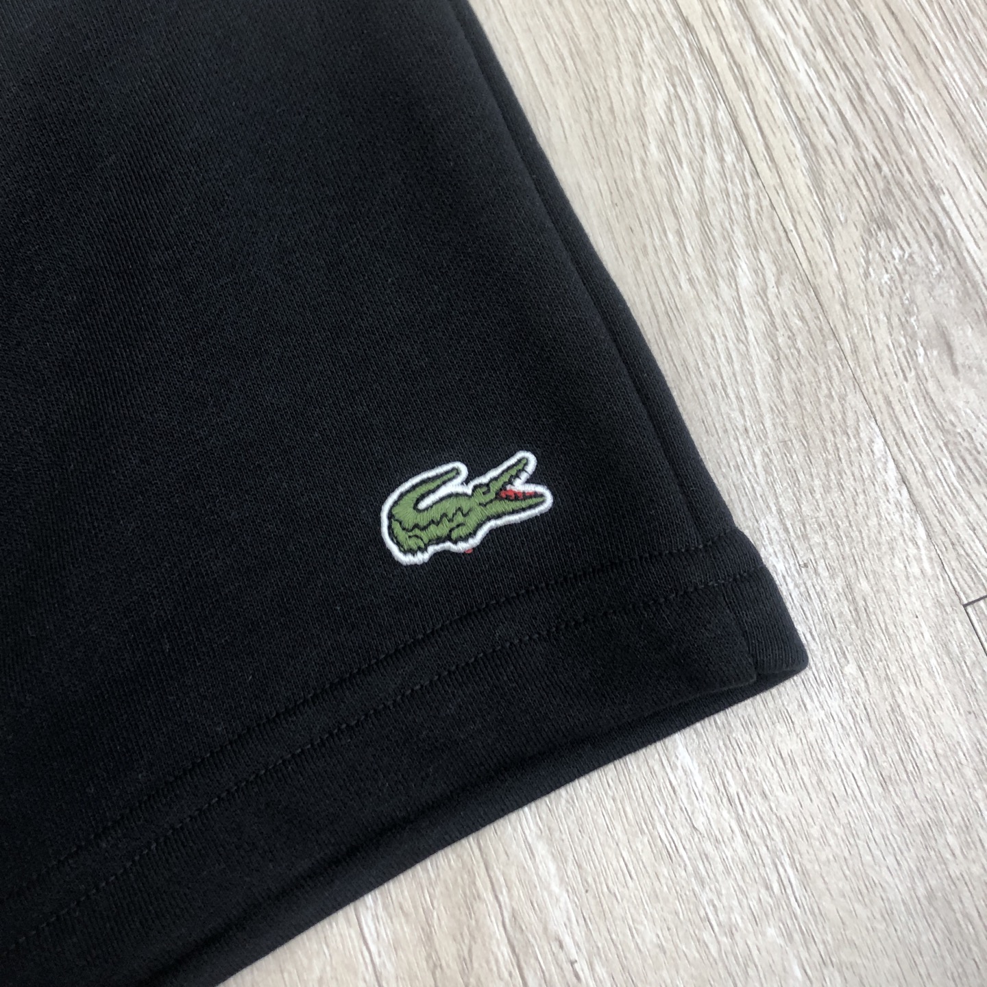 Lacoste Men's Classic Fit Pique Shorts - Versatile & Comfortable 8 i1747127215163 4219 0 6