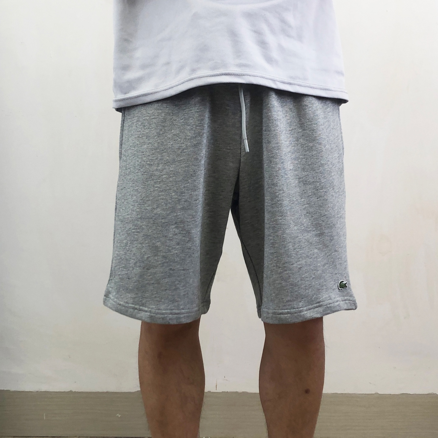 Lacoste Men's Classic Fit Fleece Shorts - Versatile & Comfortable 5 i1747127405615 5060 0 3