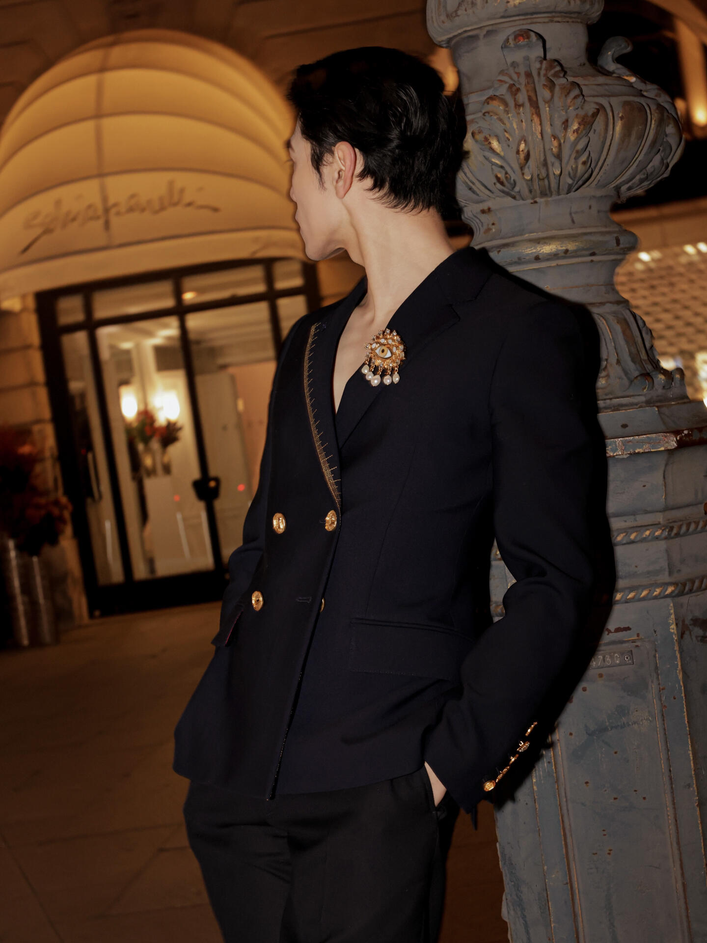 Elegant Women's Navy Blue Suit with Brooch and Contrast Stitching 5 i1757644922049 657 0 4