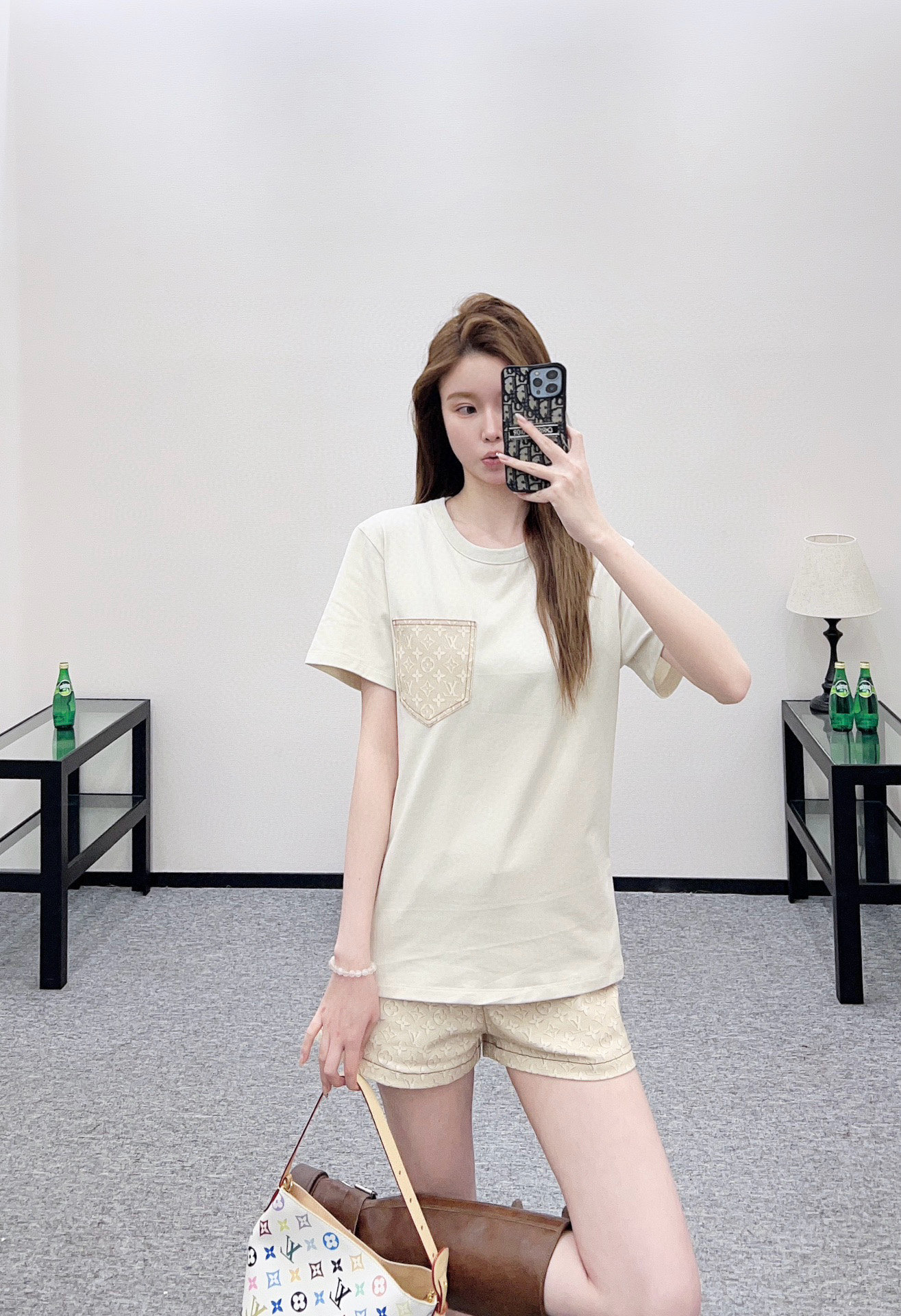 LV Women — photo 2