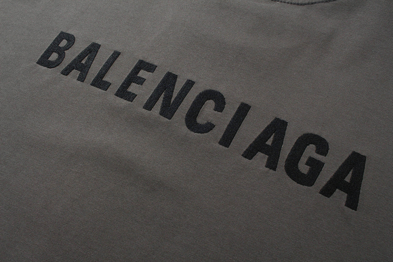 顶级版本大货细节图#巴黎24ss前后巴黎字母Logo刺绣短袖#BALENCI*GA巴黎#面料采用260g