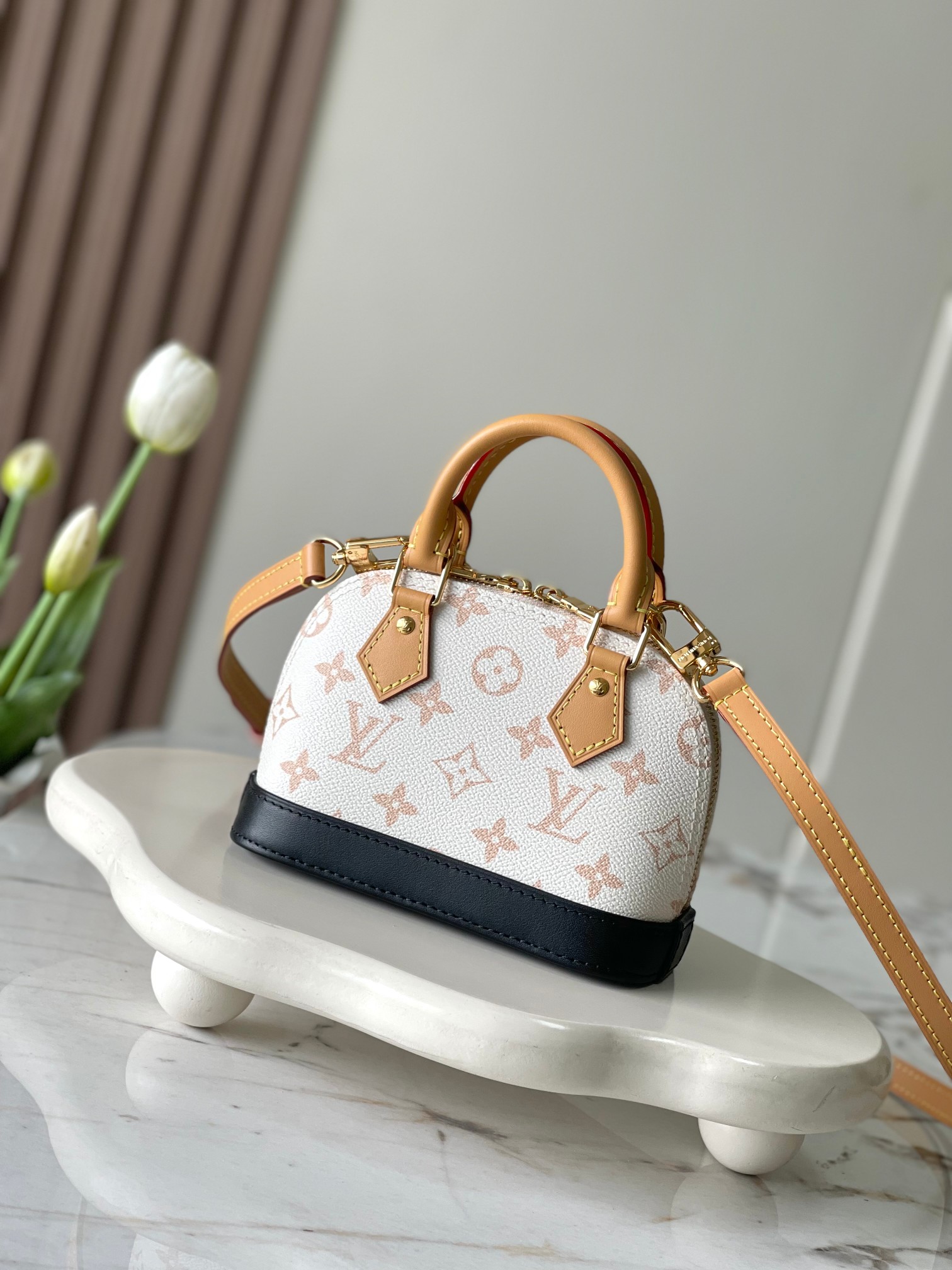 Bags Handbags White Canvas Spring Collection m46895