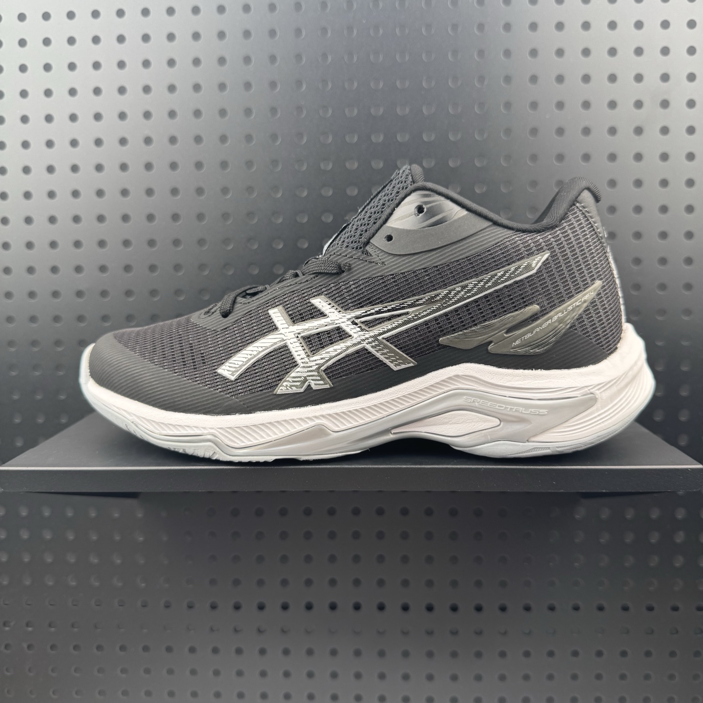 ASICS NETBURNER BALLISTIC FF 4 百搭舒适 支撑 训练鞋 货号:1053A071-001 带半码(24)
