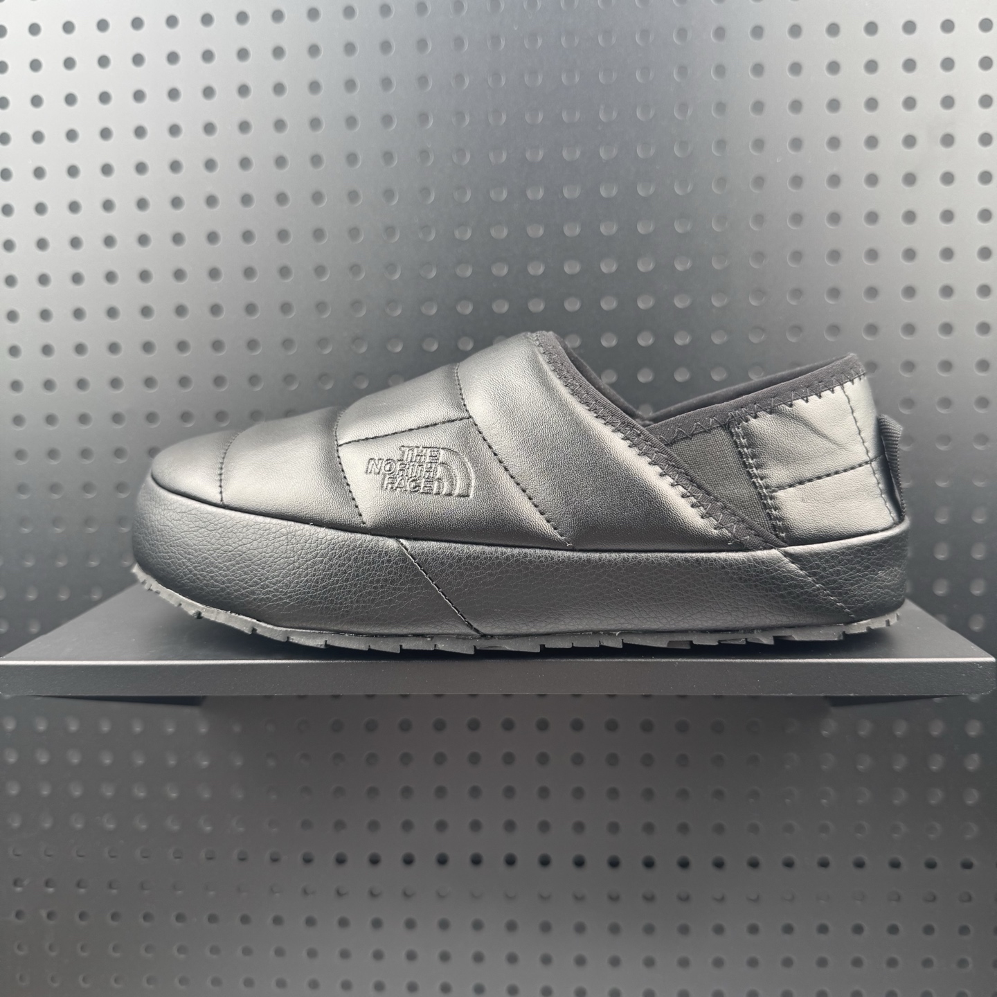 💰110 ✅北面 THE NORTH FACE Thermoball Traction 舒适耐磨 減震耐磨 低帮 户外功能鞋 货号:NS85R704A 码数：36 37 38 39 40 41 42 43 44 45(24)