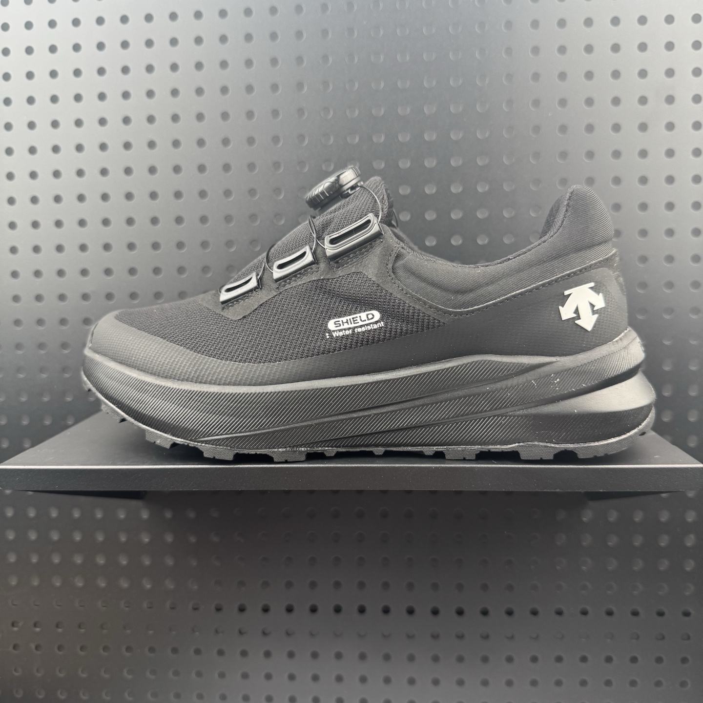 💰180 ✅迪桑特DESCENTE DUALIS都市通勤 时尚 耐磨 低帮 生活休闲鞋 男款 货号:D5131DSN24 尺码:39-45含半码(24)