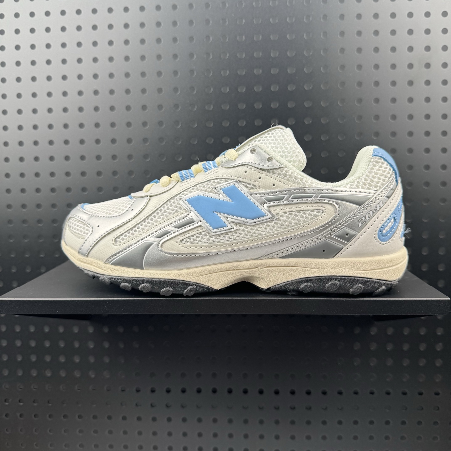 New Balance 204L系列 新百伦减震耐磨轻便 低帮生活休闲鞋 货号: U204LSWC 带半码(26)