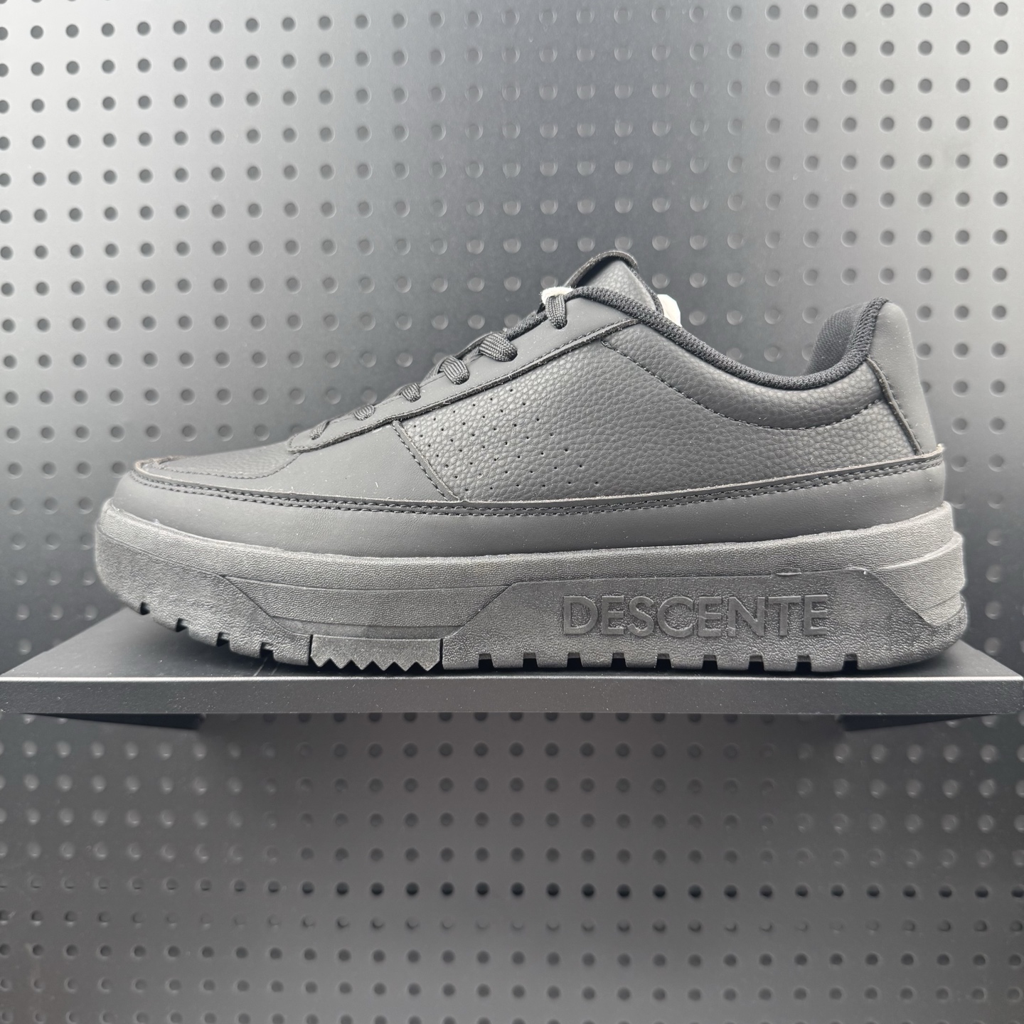 💰150 ✅迪桑特DESCENTE Dualis DE Board运动舒适 低帮 生活休闲鞋 巧克力色 货号:D5431DSN77 尺码:36-45(24)