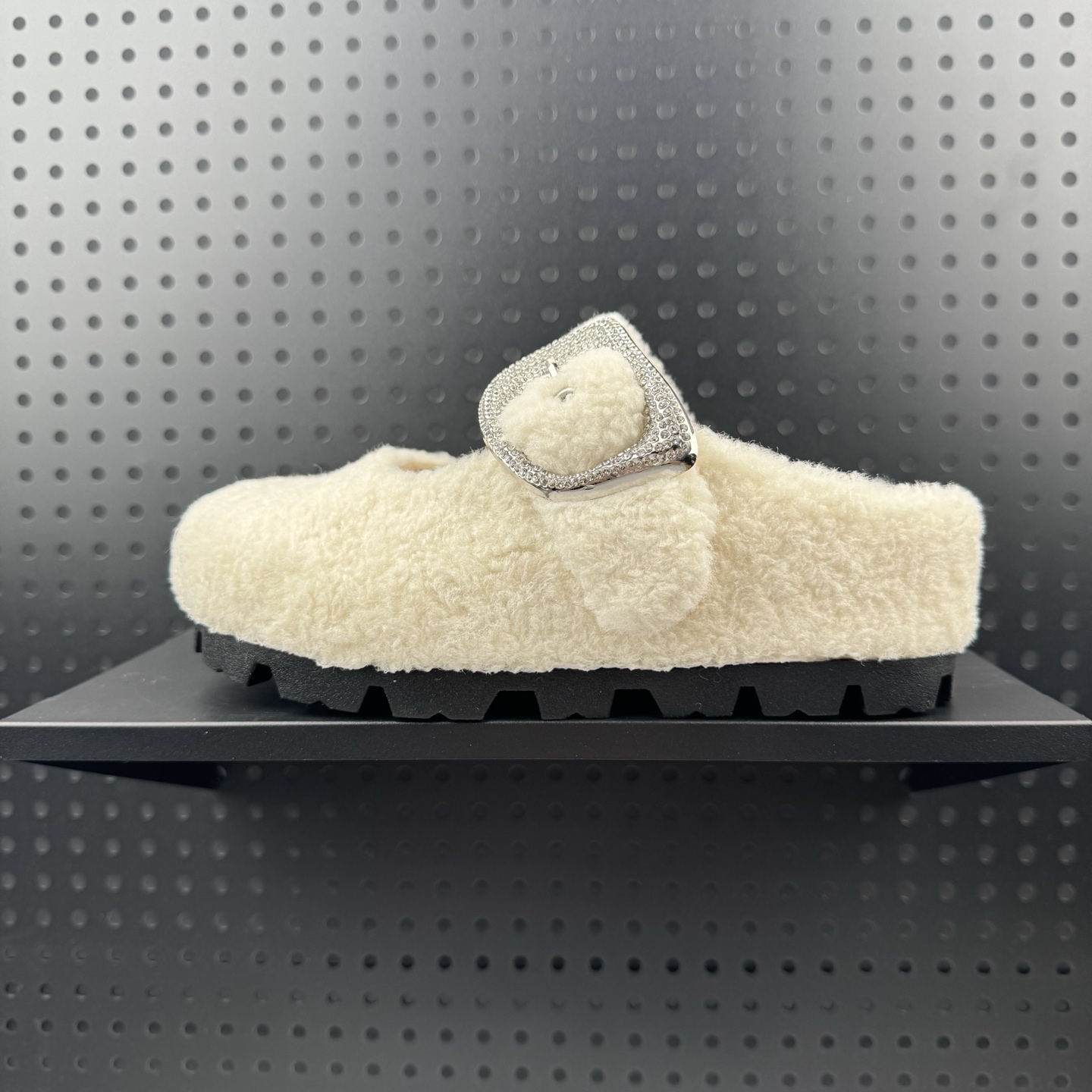 💰170 ✅GG-CC 明星同款秋冬季毛毡休闲生活鞋 白色 货号:G25Y1924B 尺码:35 36 37 38 39 40(24)