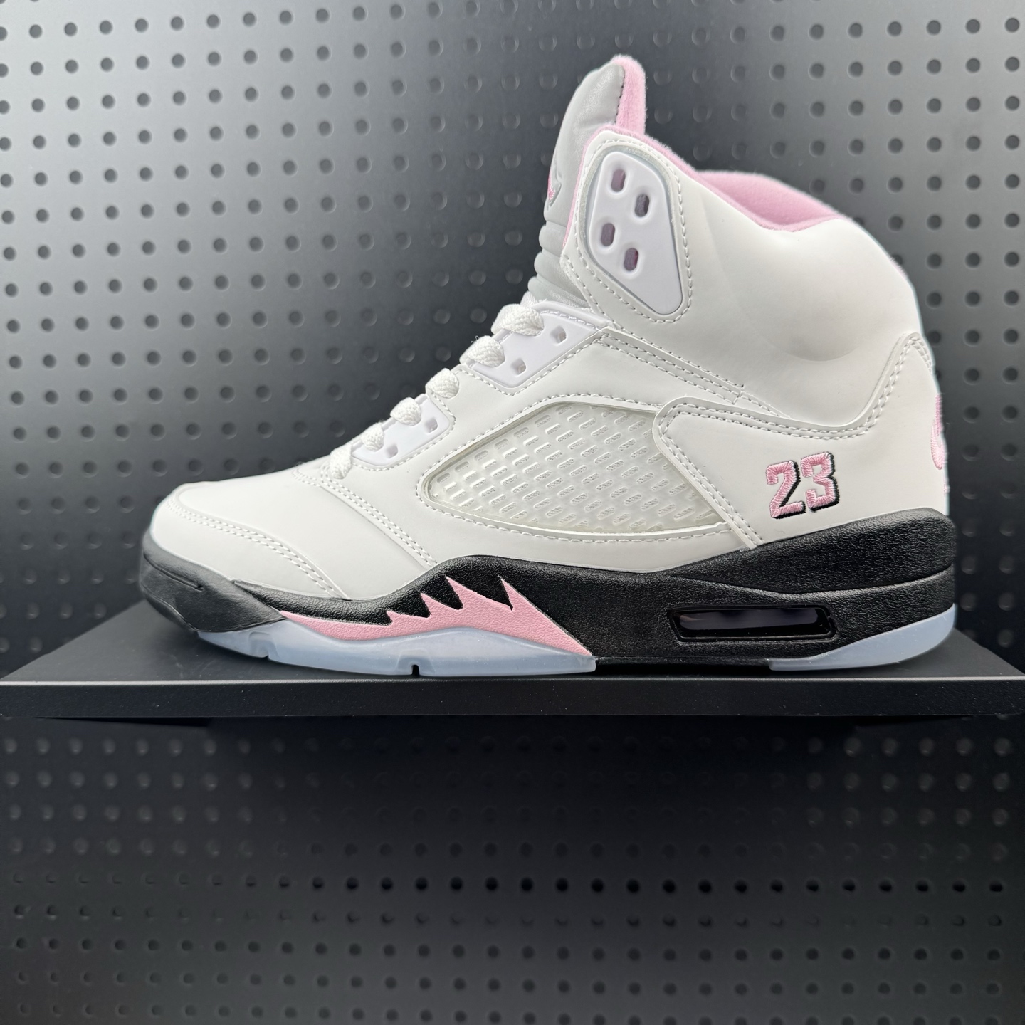 公✅Nike Air Jordan 5 Retro High迈克尔 乔丹 AJ5 高帮 减震防滑篮球鞋 原楦原纸板 原厂材料开发 细节把控到位 主供外贸客户 打造完美鞋型 纸板中底 钢印 完美版型 皮料自行品鉴 区别市面各种”伪纯原“ 官方货号:HQ7978-102 (26)