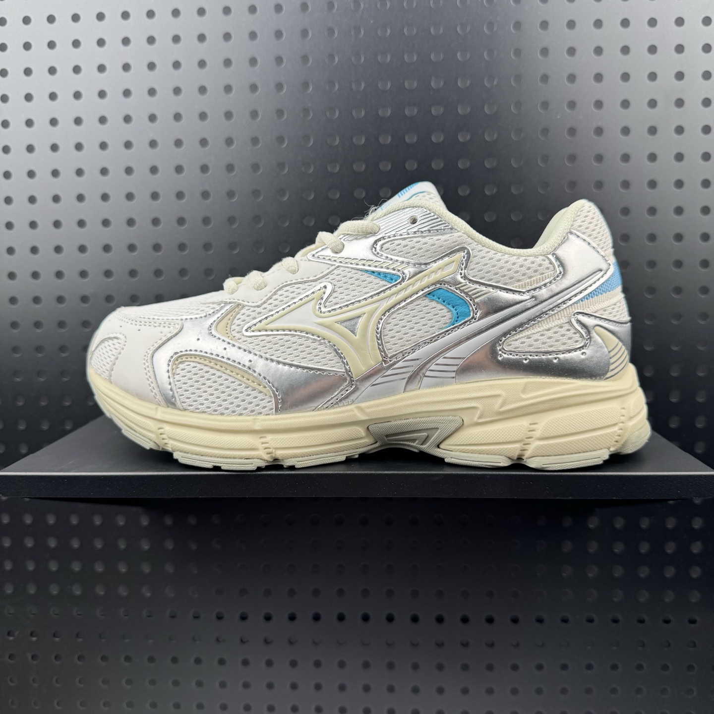 💰110 ✅Mizuno Speed 2K 舒适百搭 网布减震耐磨透气 低帮 休闲短跑长跑跑步鞋 男女同款 白银蓝 货号:D1GH222918 尺码36-45半码(26)