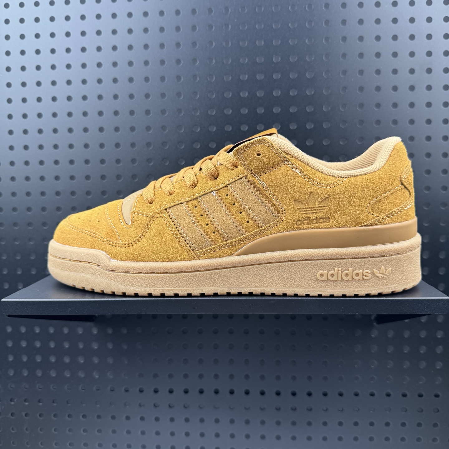 adidas originals FORUM LOW CL 舒适薄底 耐磨 低帮 板鞋 男女同款 棕色 货号:JP5733 (26)